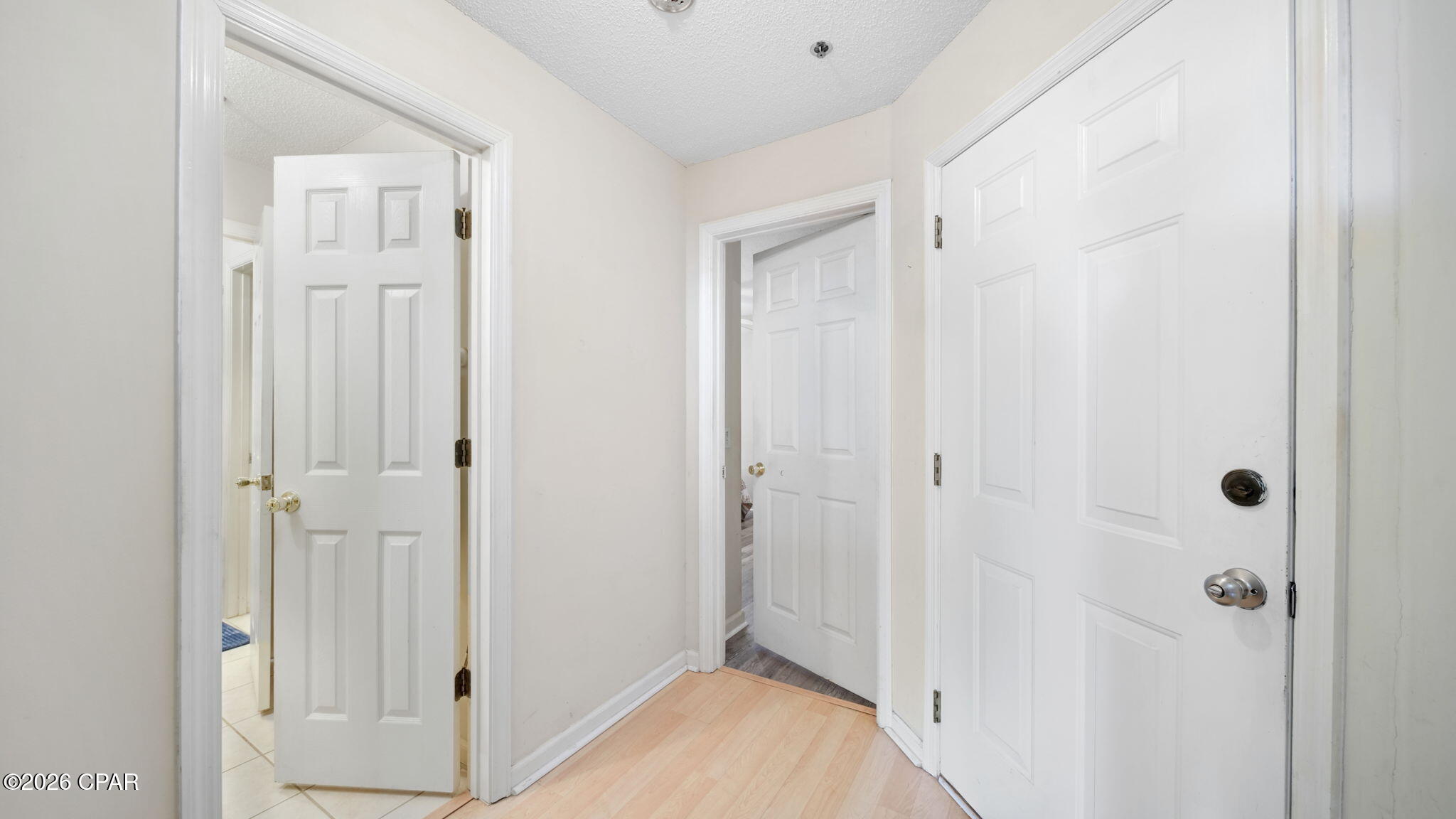 Image 10 For 17462 Front Beach Road 55302