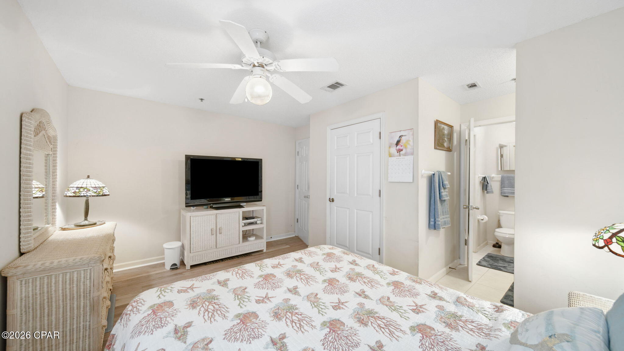 Image 7 For 17462 Front Beach Road 55302