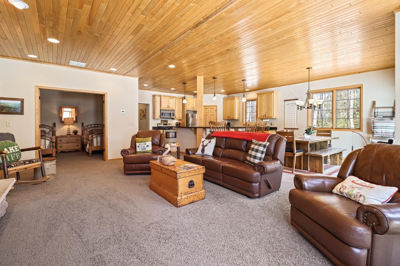 Duck Lake Property 4518 Copperwood Cir Photo 6