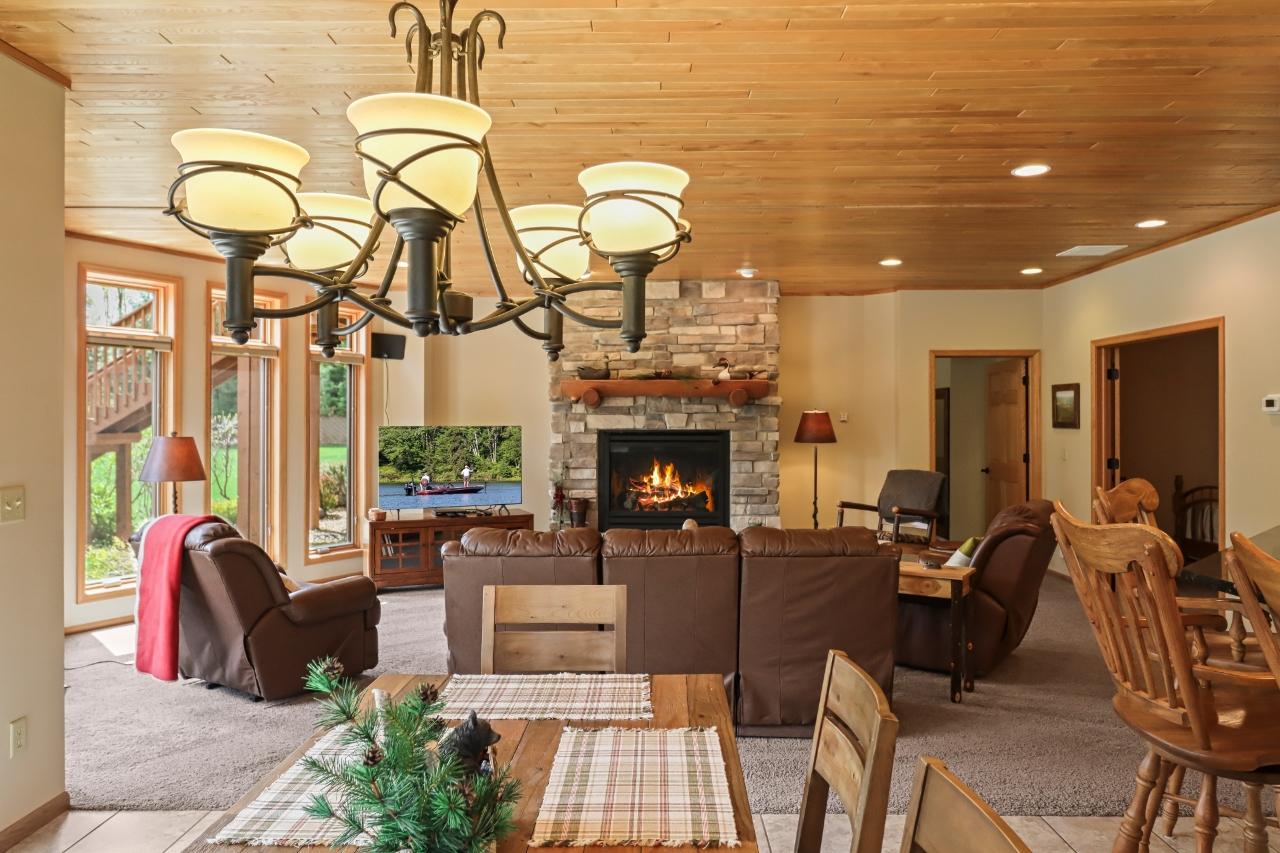 Duck Lake Property 4518 Copperwood Cir Photo 8