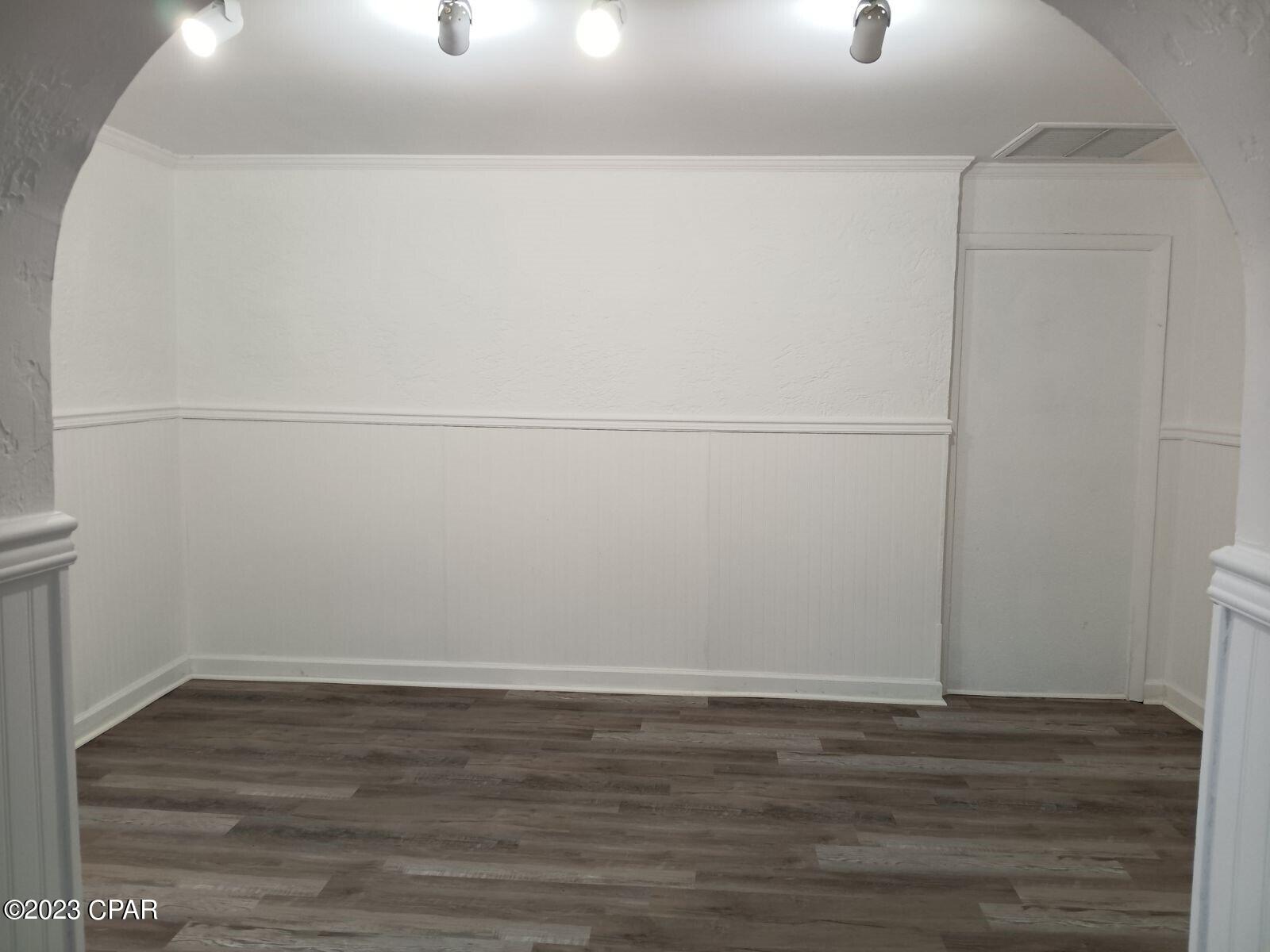 Image 6 For 3617 Treasure Circle