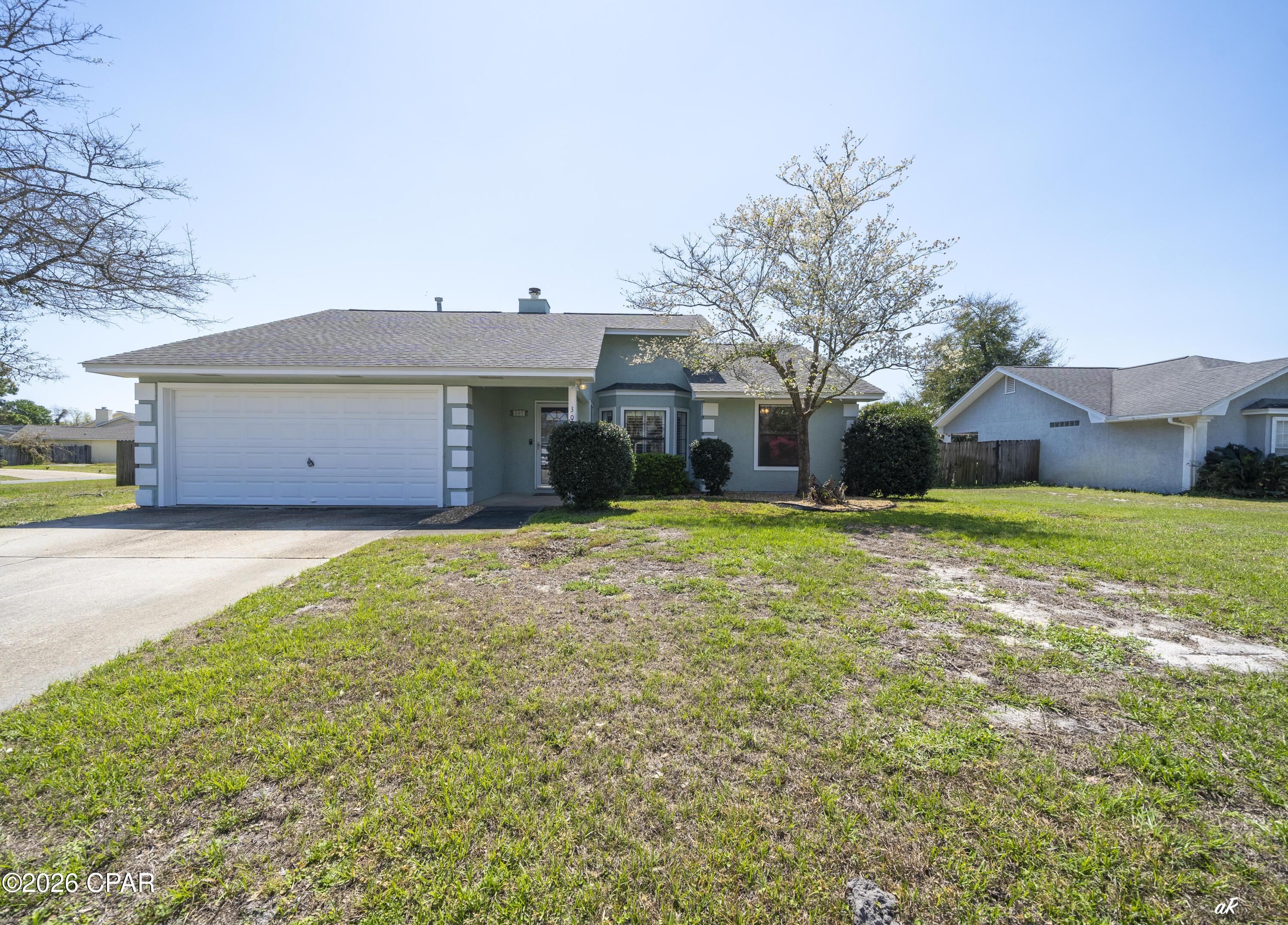 Image 34 For 307 Fan Palm Place