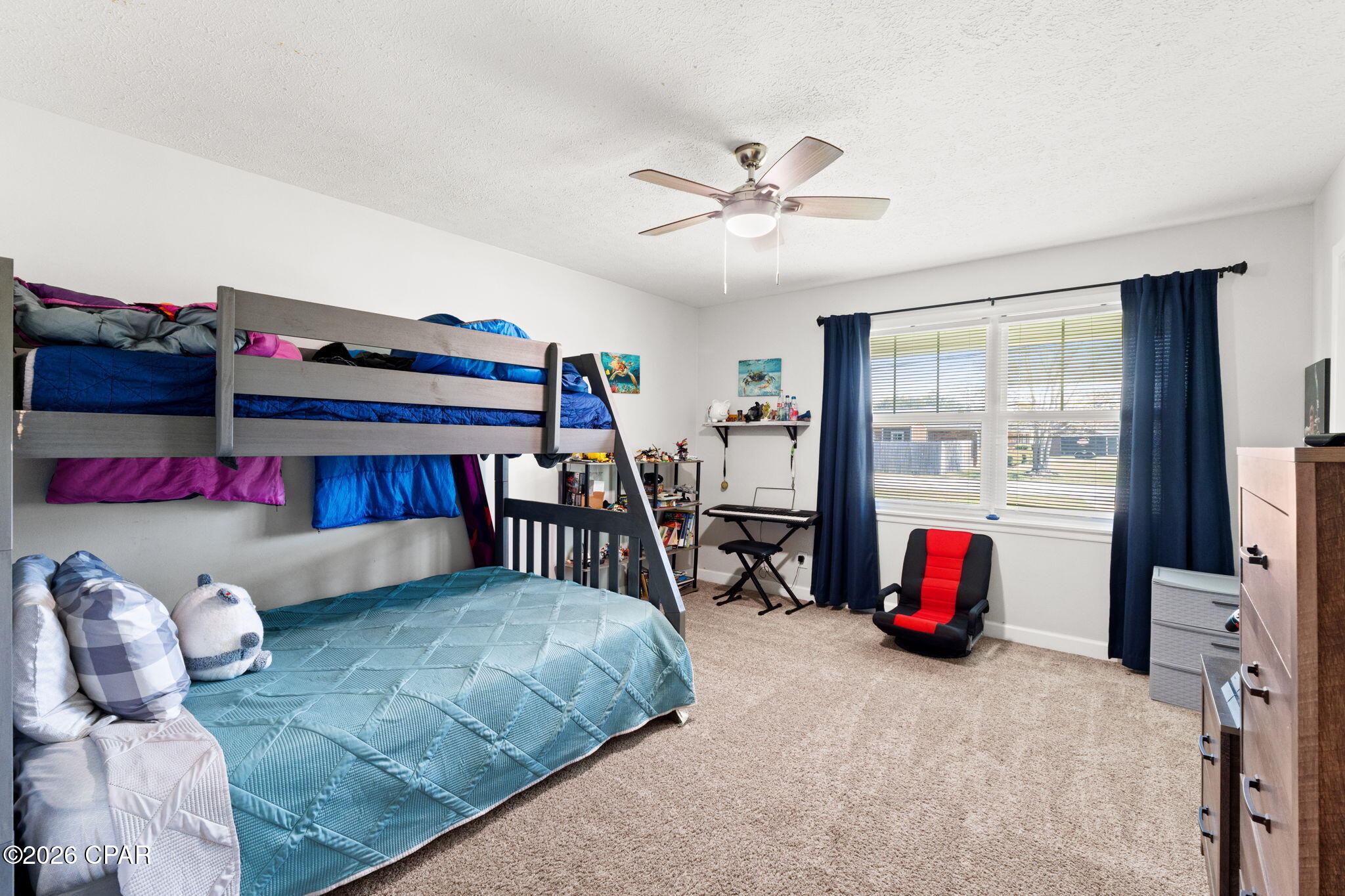 Listing photo id 20 for 4415 Baywood Drive