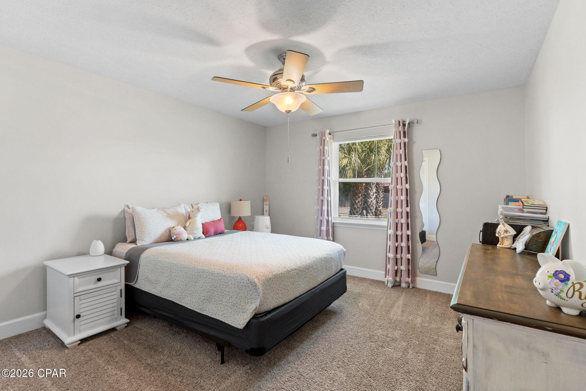 Listing photo id 25 for 4415 Baywood Drive