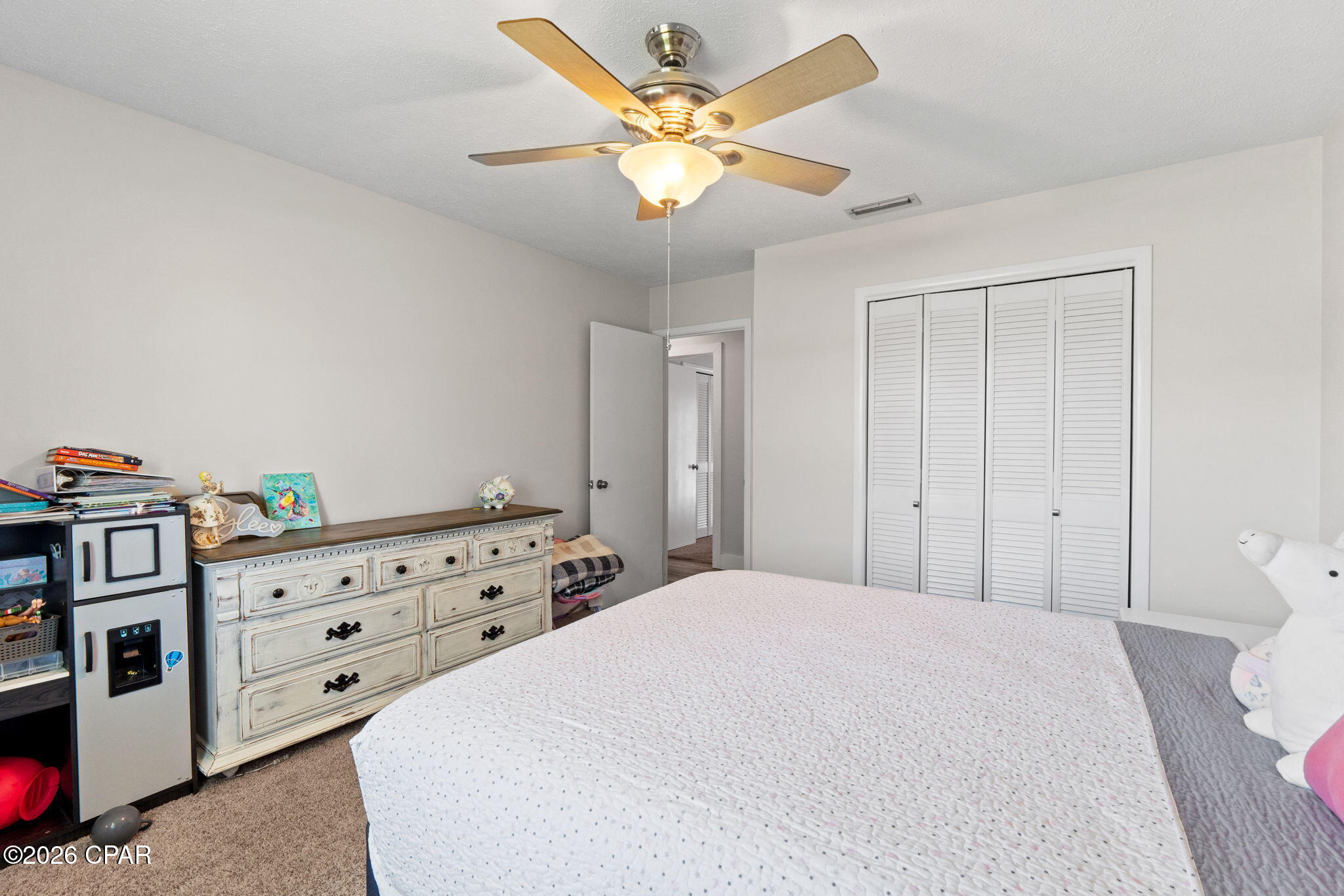 Listing photo id 27 for 4415 Baywood Drive