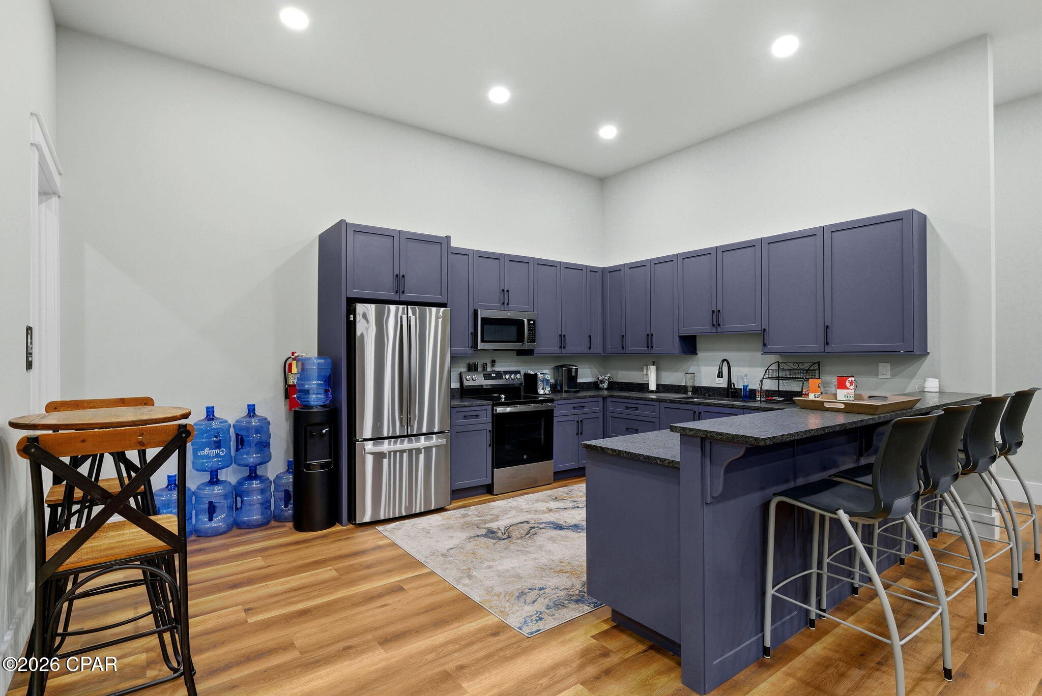 Listing photo id 8 for 2816 Forester Trail