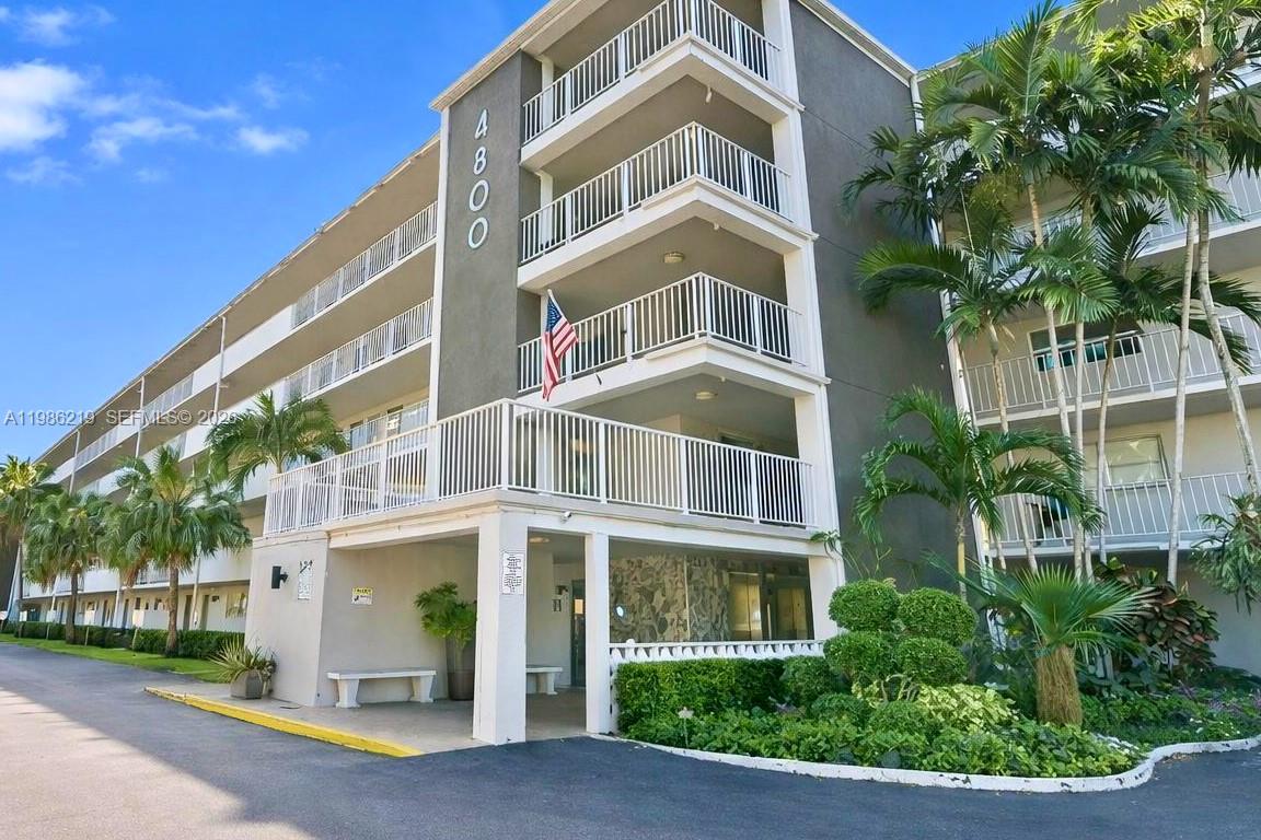 Hillcrest Country Club