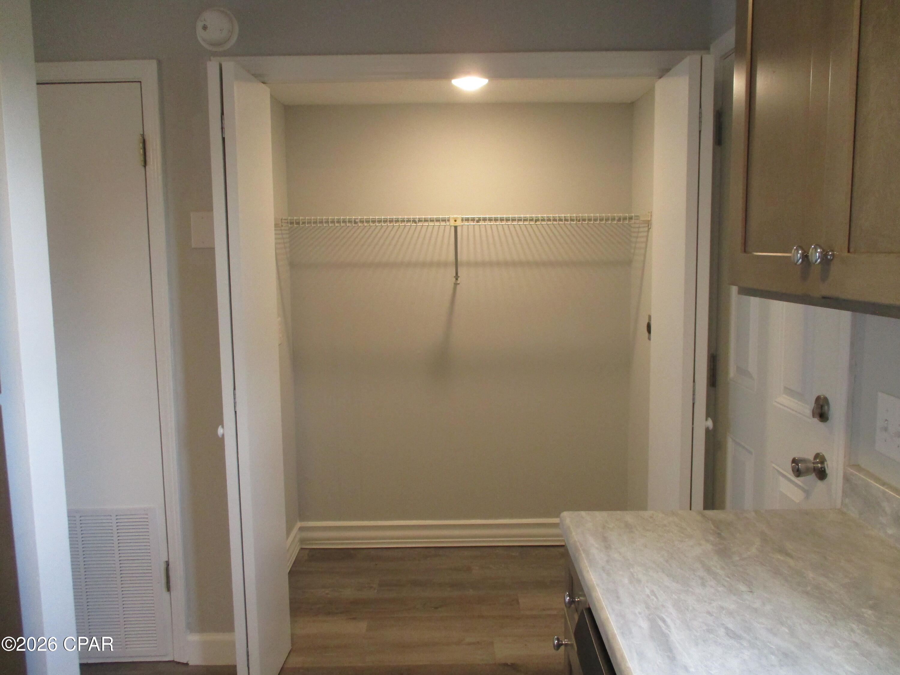 Image 4 For 1220 Stephen Drive 3