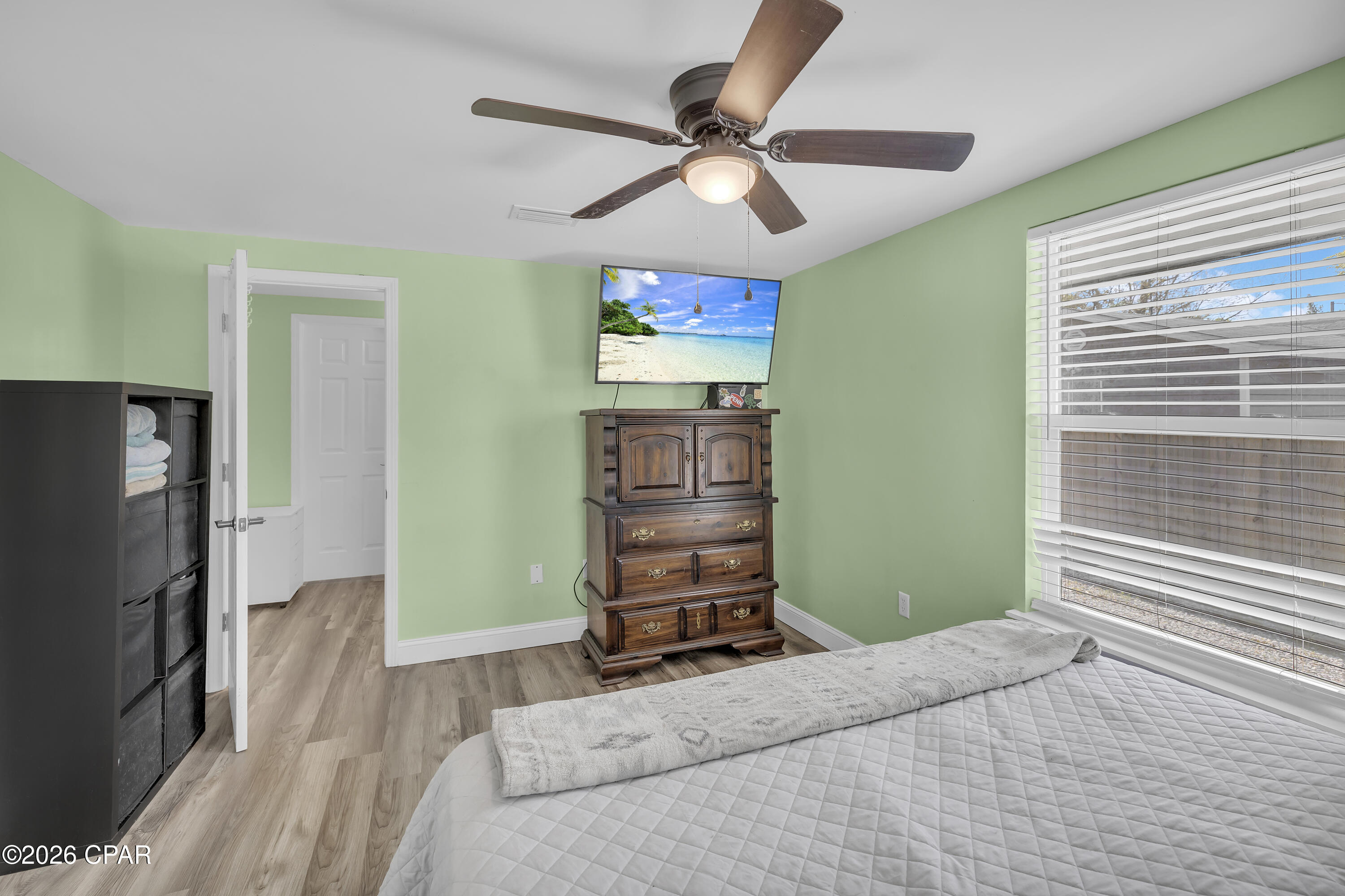 Image 11 For 712 College Avenue