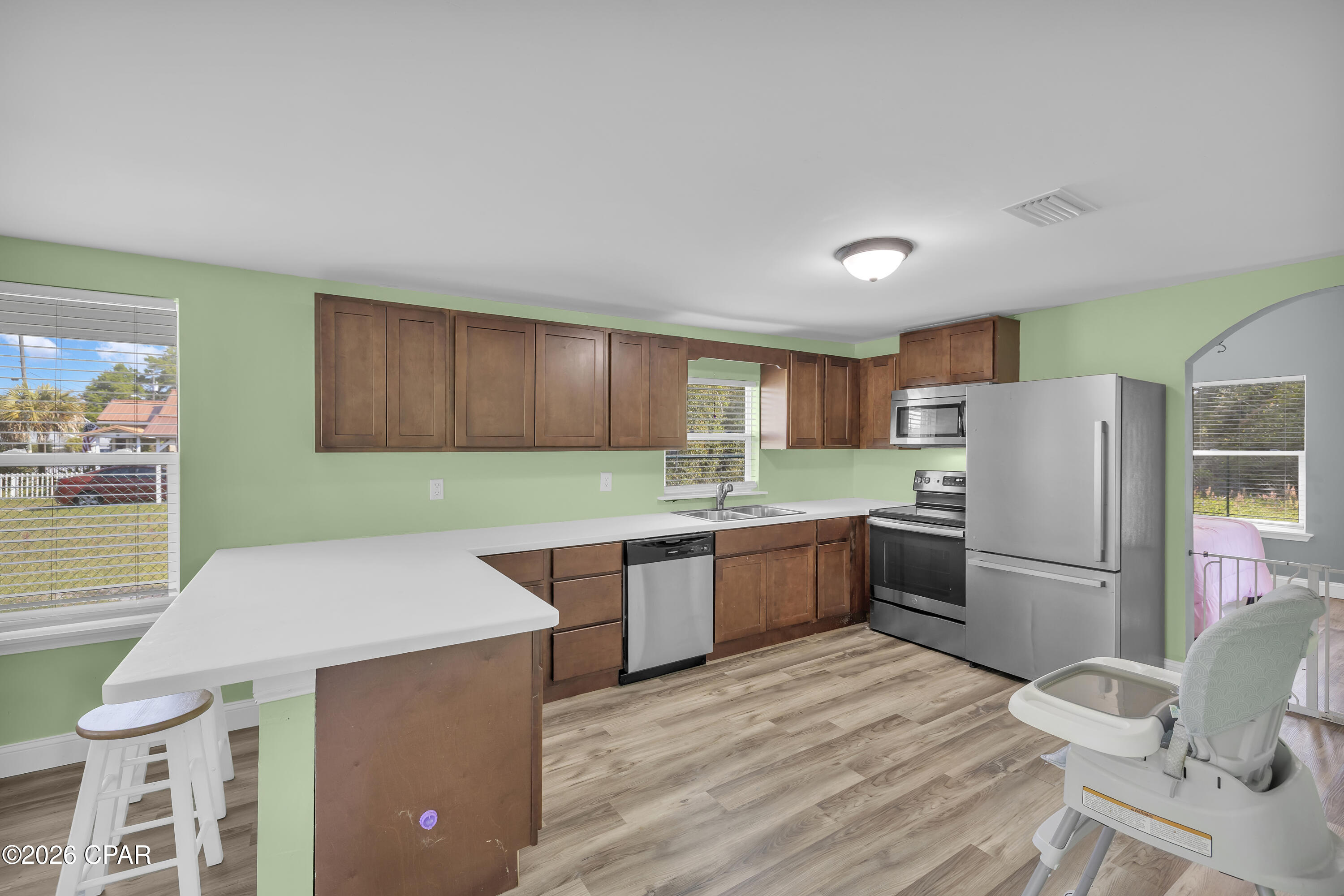 Image 18 For 712 College Avenue