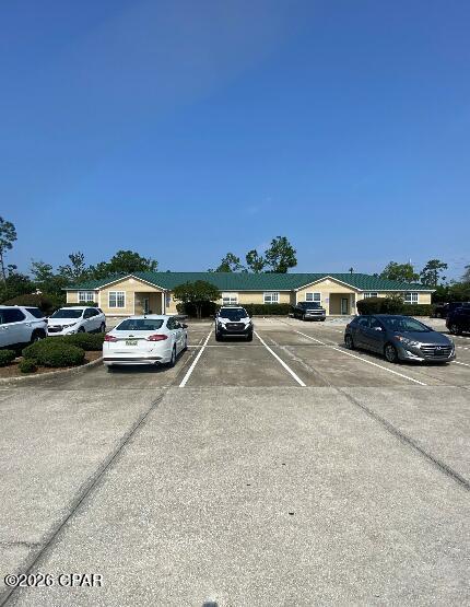 Listing photo id 7 for 2420 Jenks Avenue