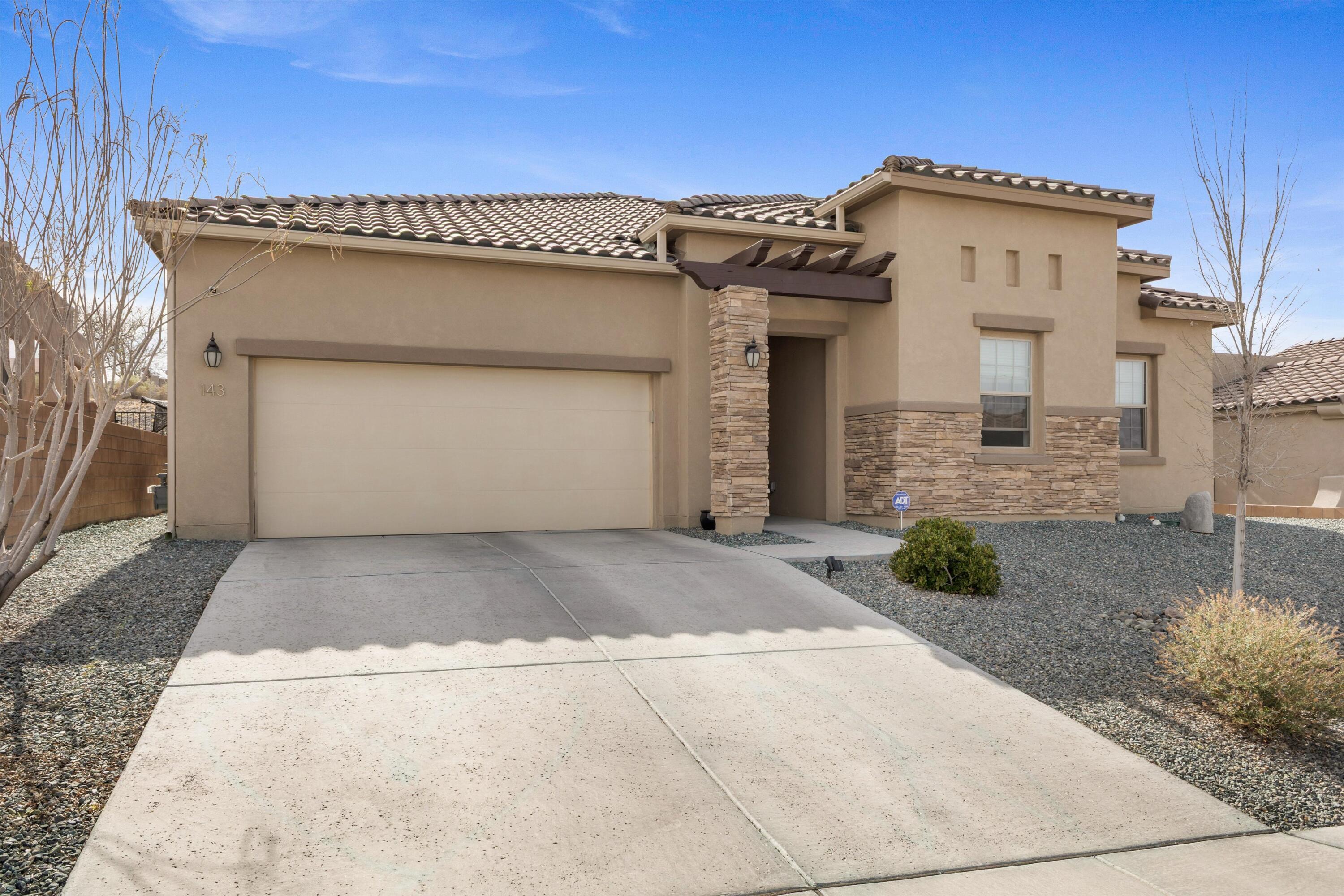 143 Suez Road NE, Rio Rancho