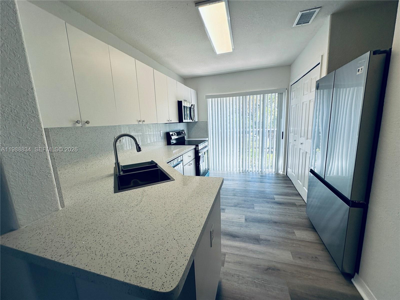 Doral Grand Condo