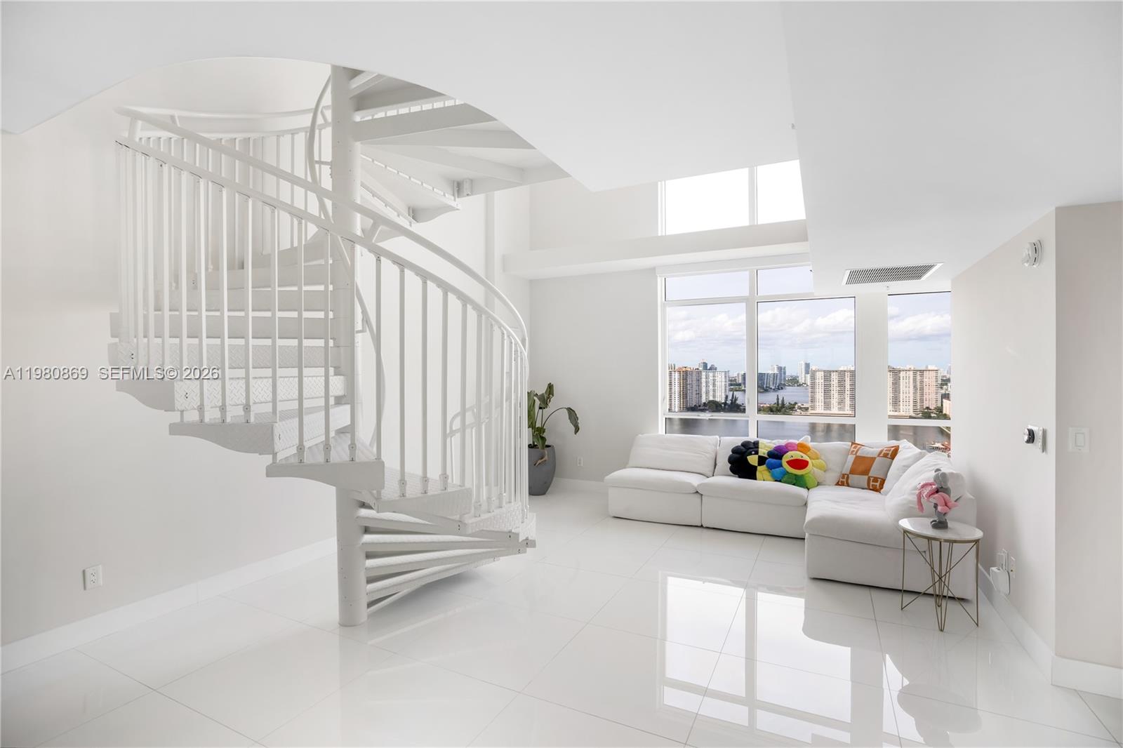 Property photo # 2