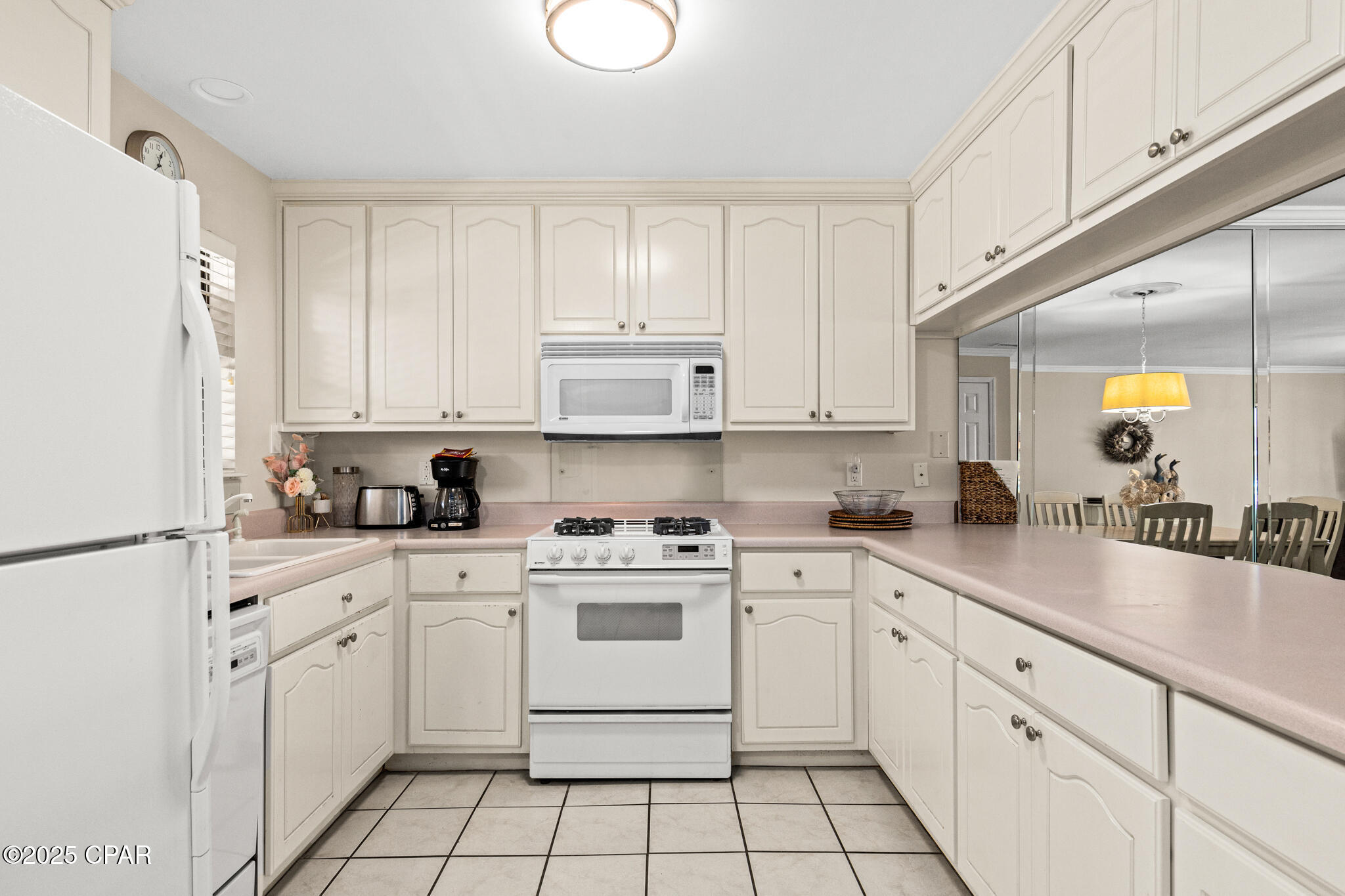 Image 14 For 195 Grande Island Boulevard