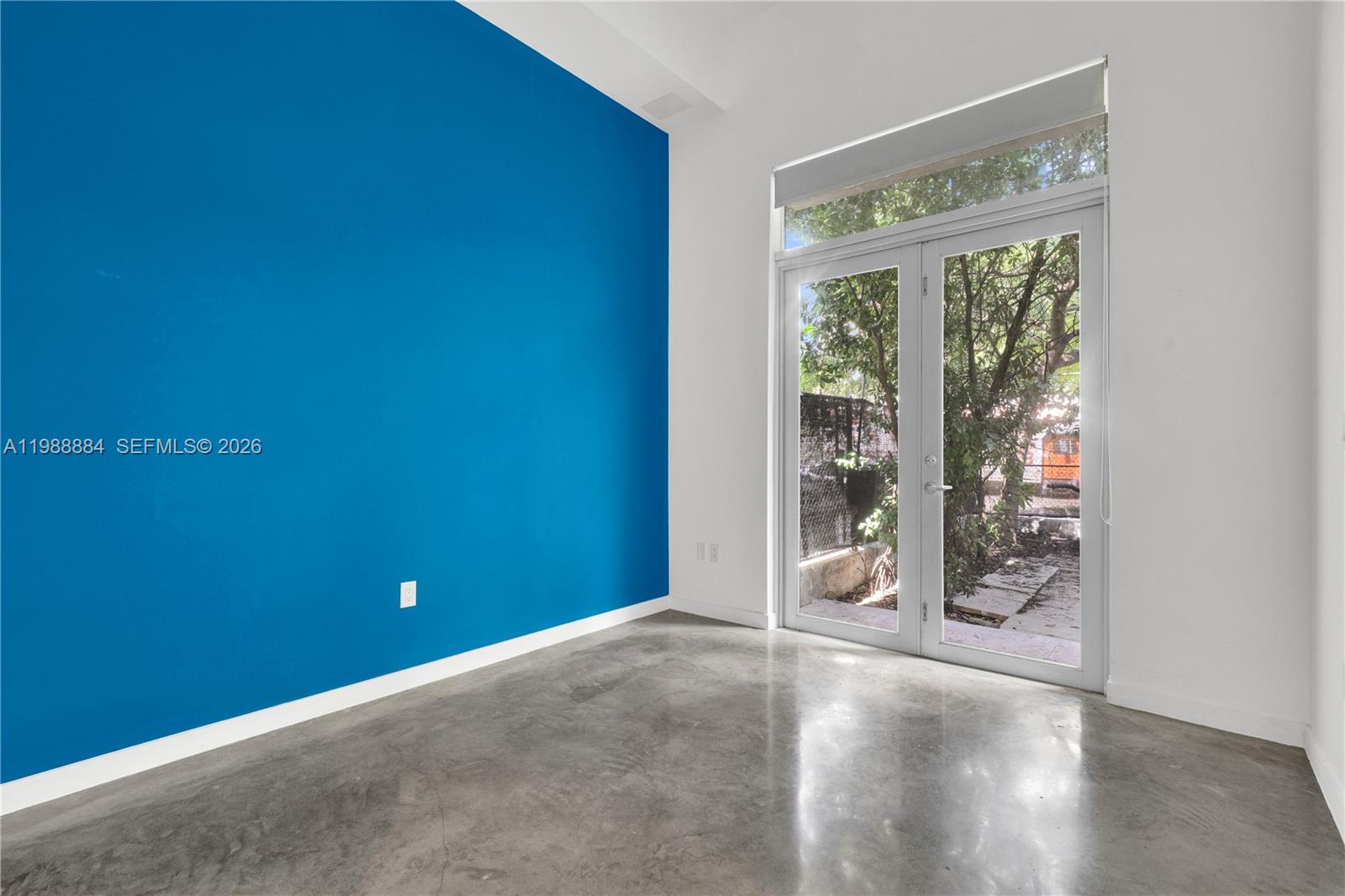 Property photo # 4