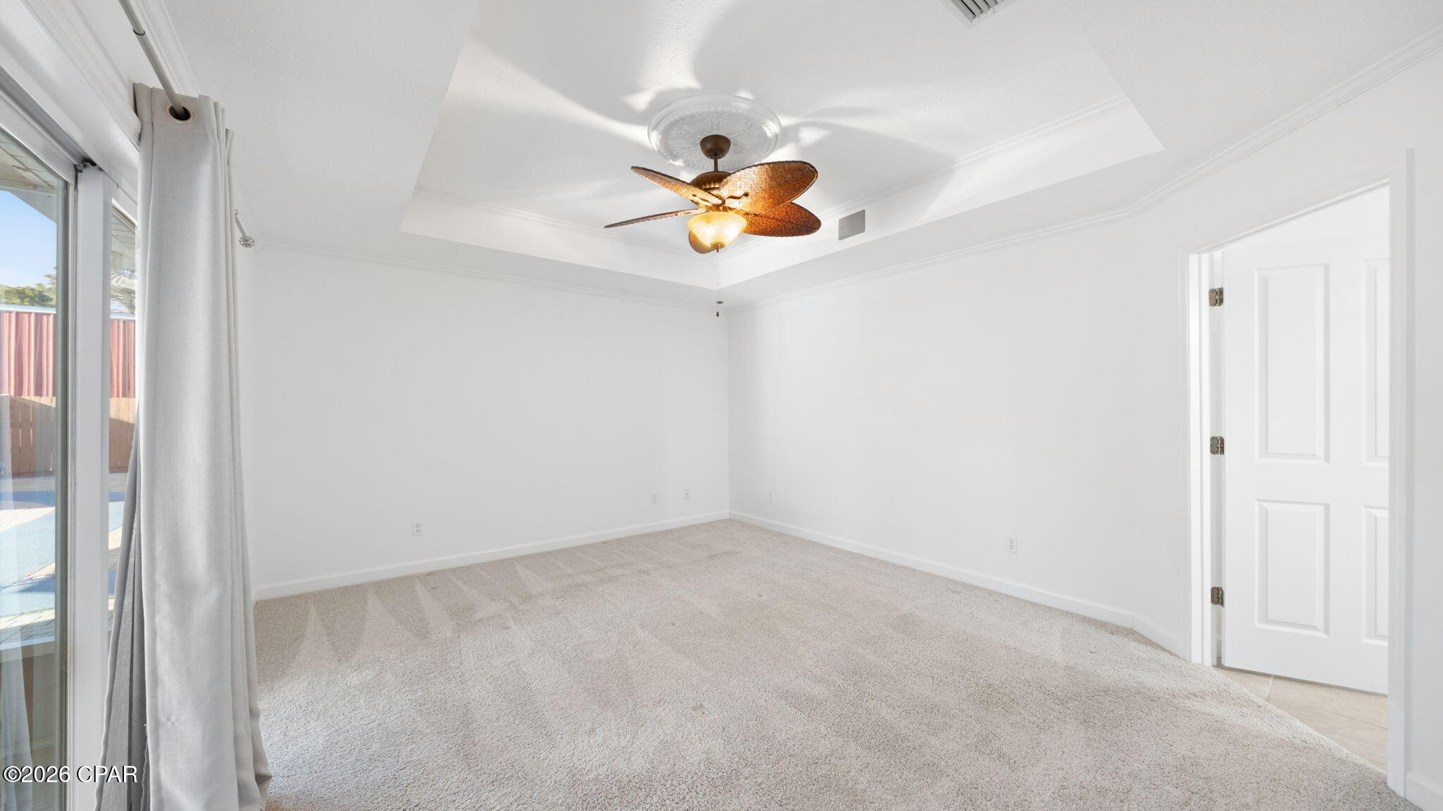 Image 21 For 331 Hidden Island Drive