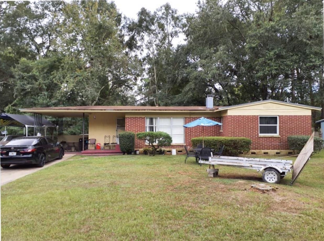 711  Apachee Street , Tallahassee, FL, 32301