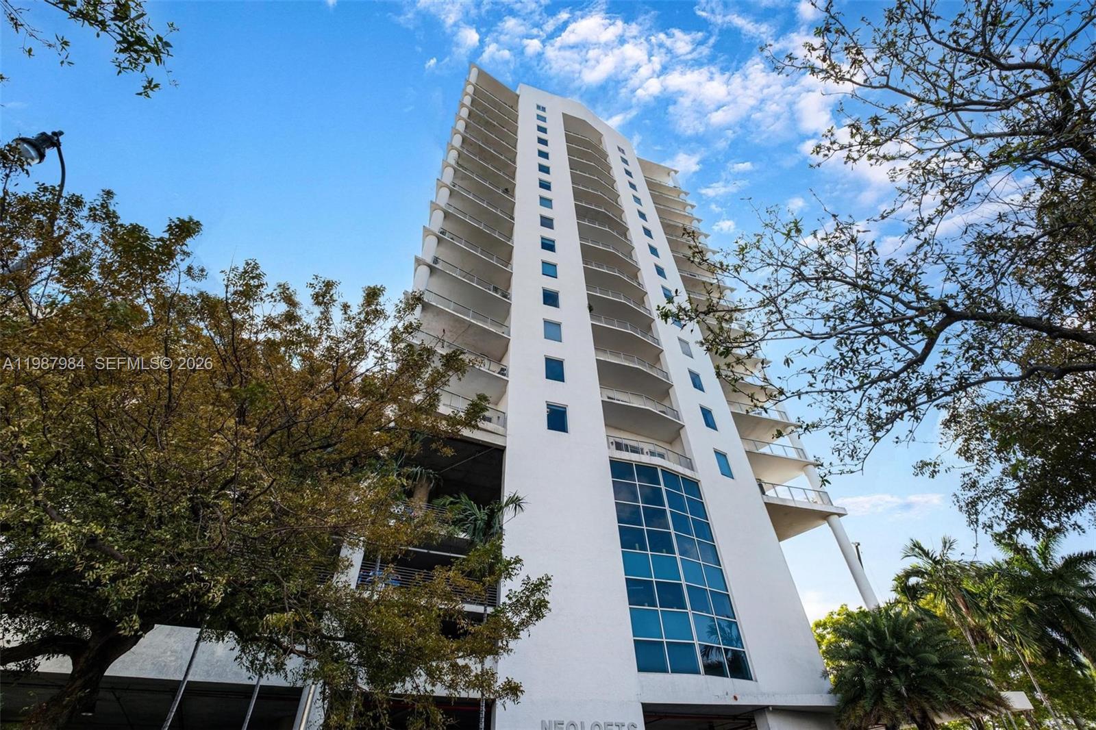 Neo Condo