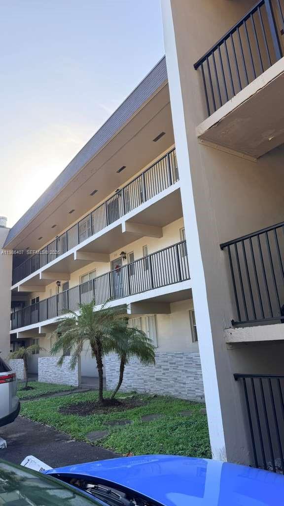 Versailles Gardens Condo