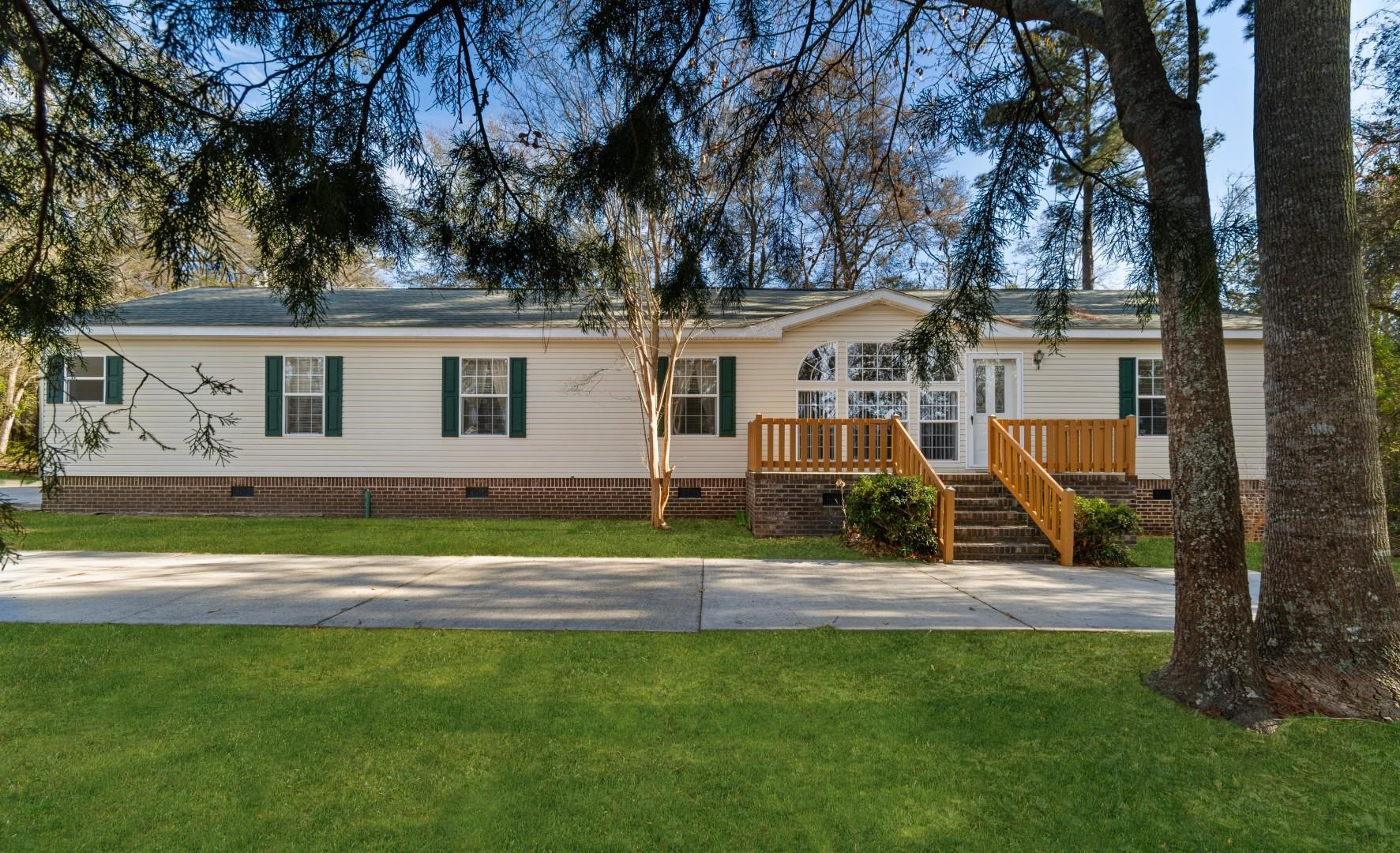 1585 Stone Ave. Little River, SC 29566