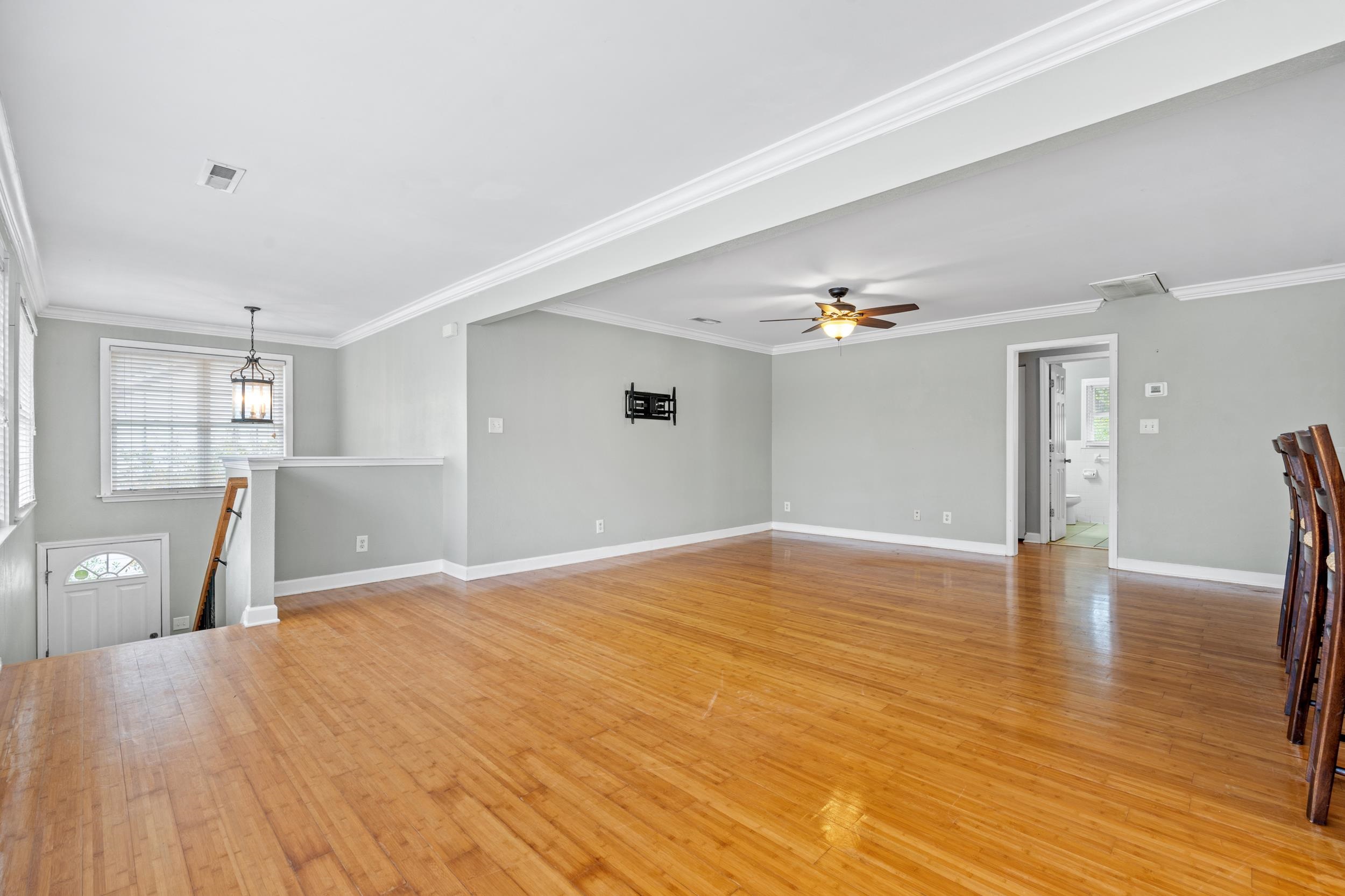 1015 Hagley Dr. 