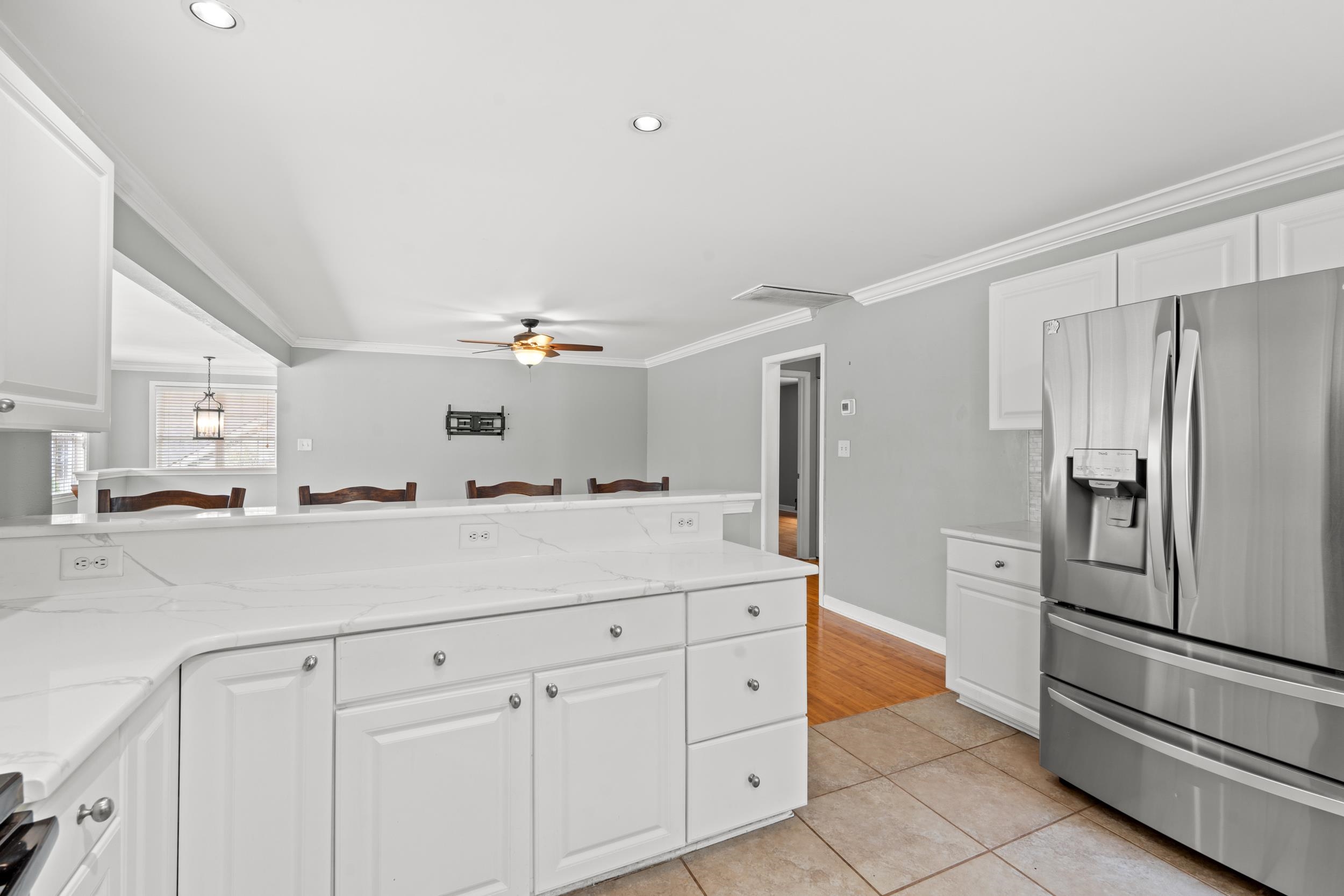 1015 Hagley Dr. 
