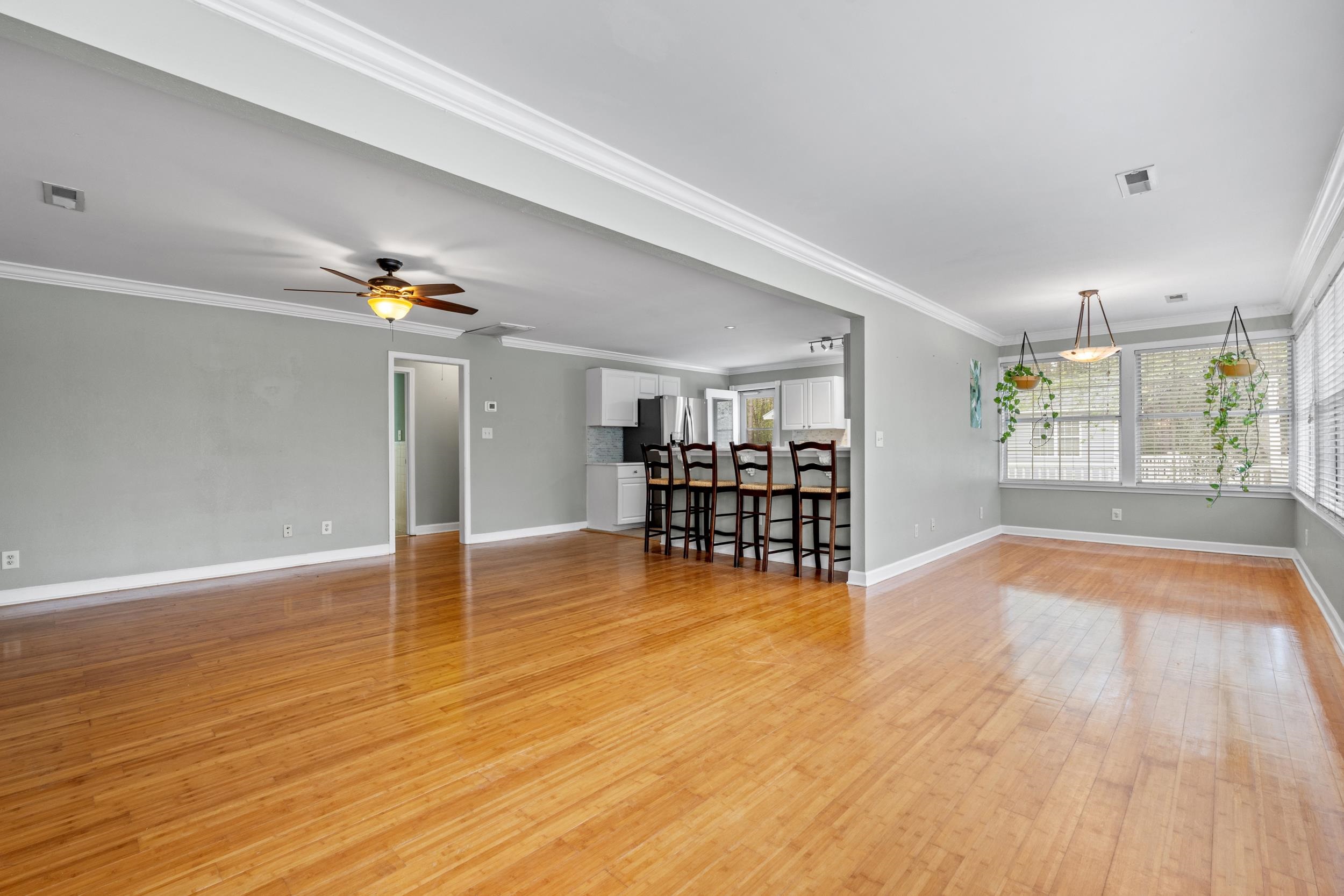 1015 Hagley Dr. 