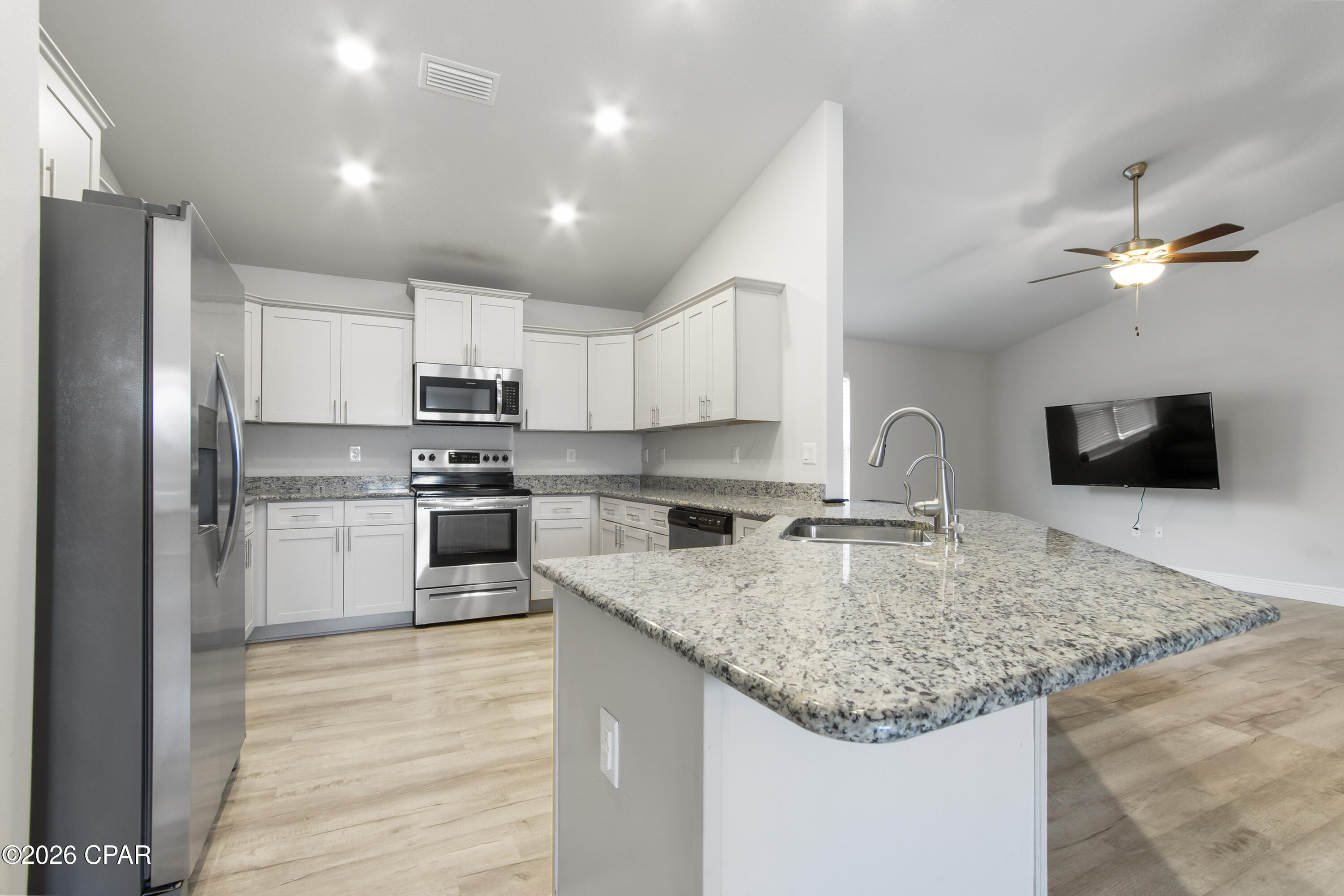 Image 4 For 11528 Poston Road