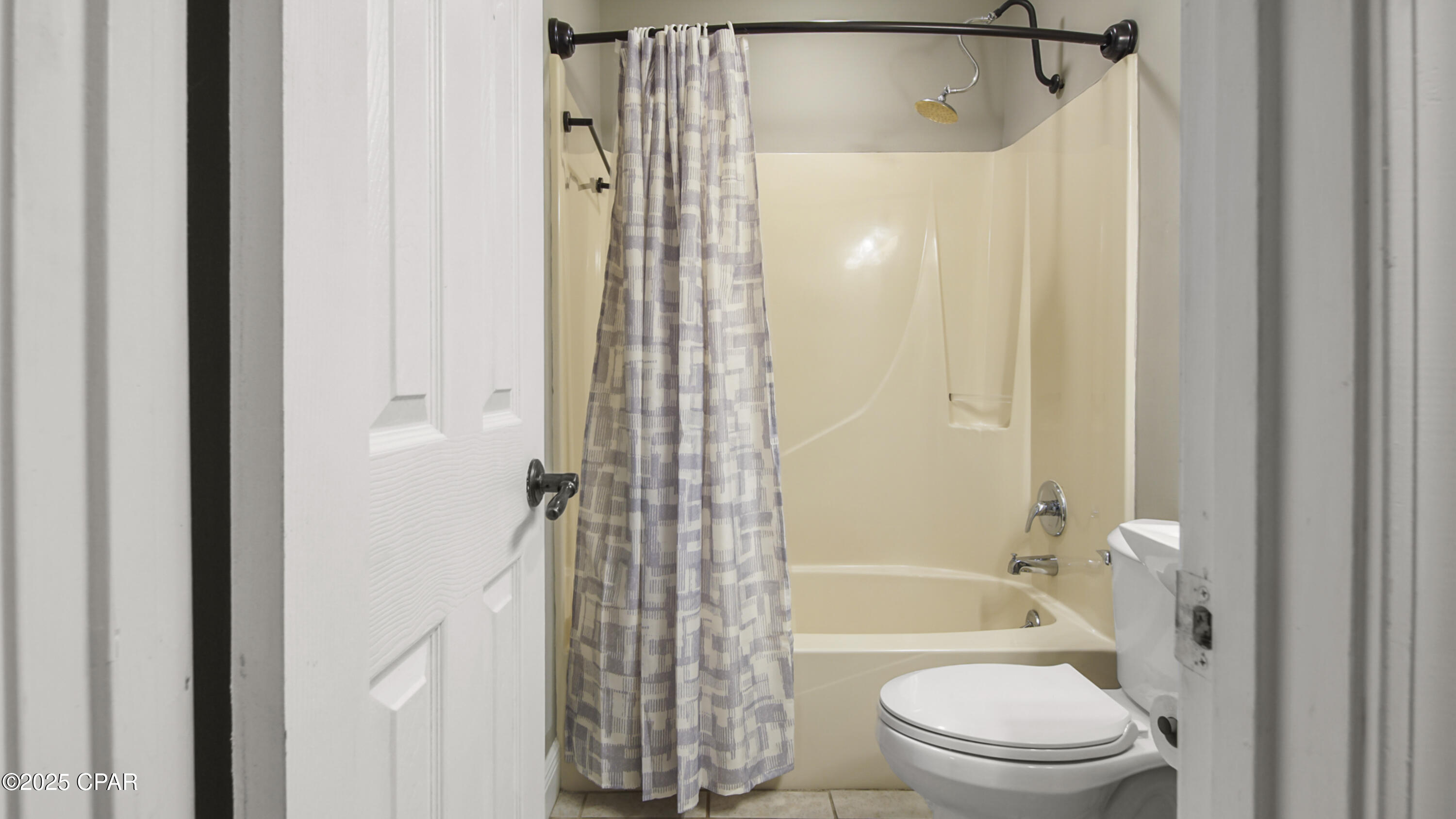 Image 22 For 8421 Elizabeth Avenue