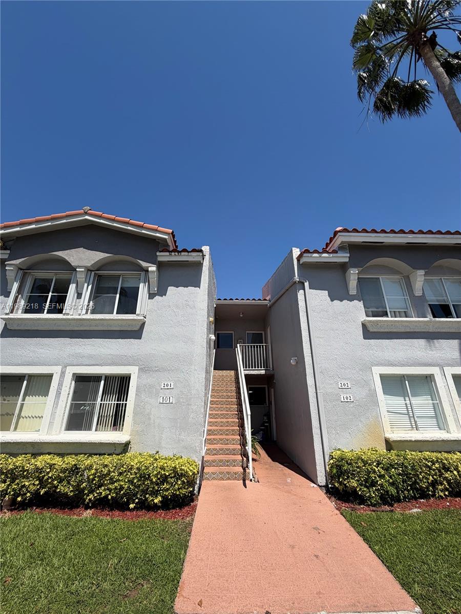 Villa Doral Condo No 5