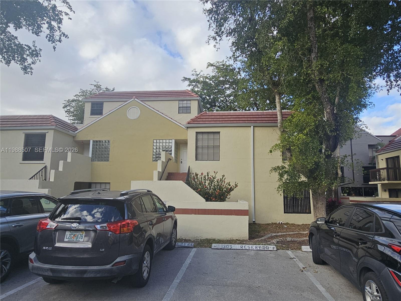 Property photo # 0