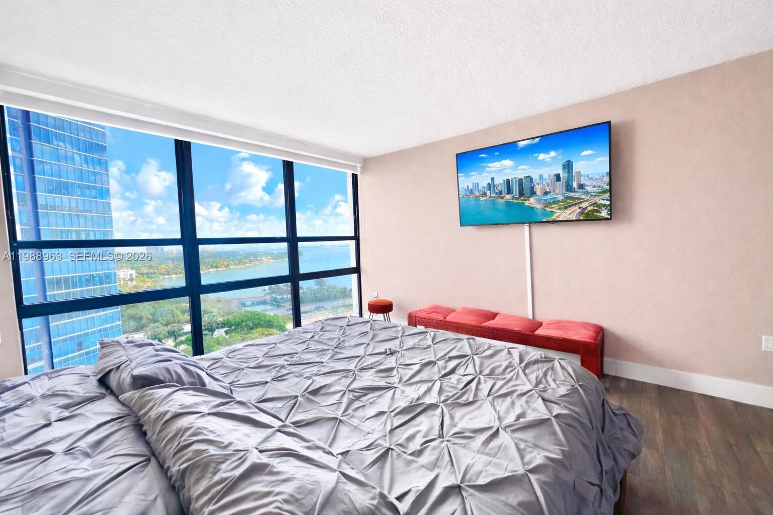 Property photo # 6