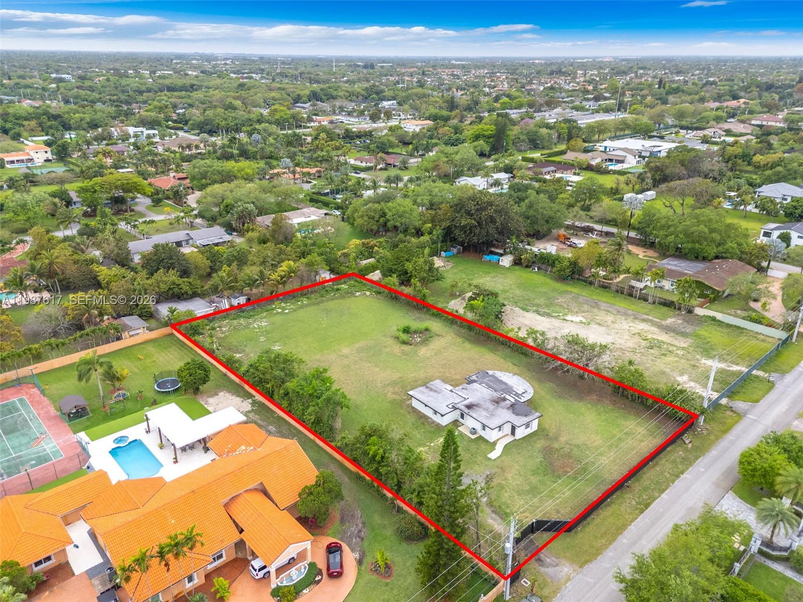 Miller Drive Ests 1St Add