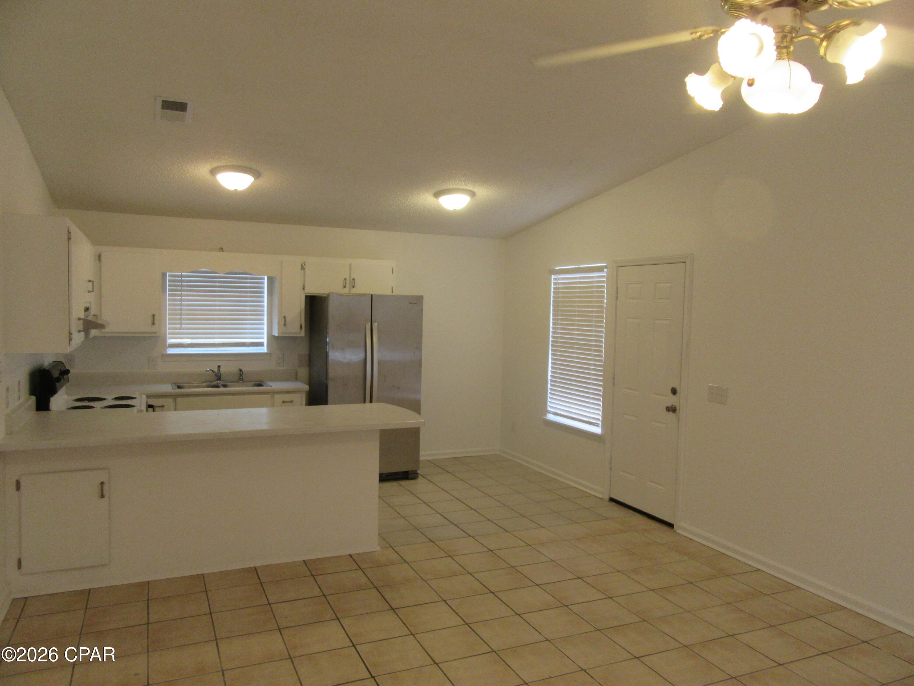 Image 3 For 5111 Flint Avenue