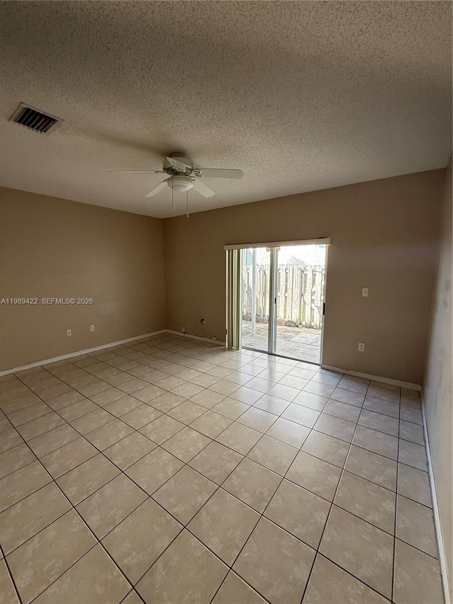 2359 SE 23rd Dr 2359