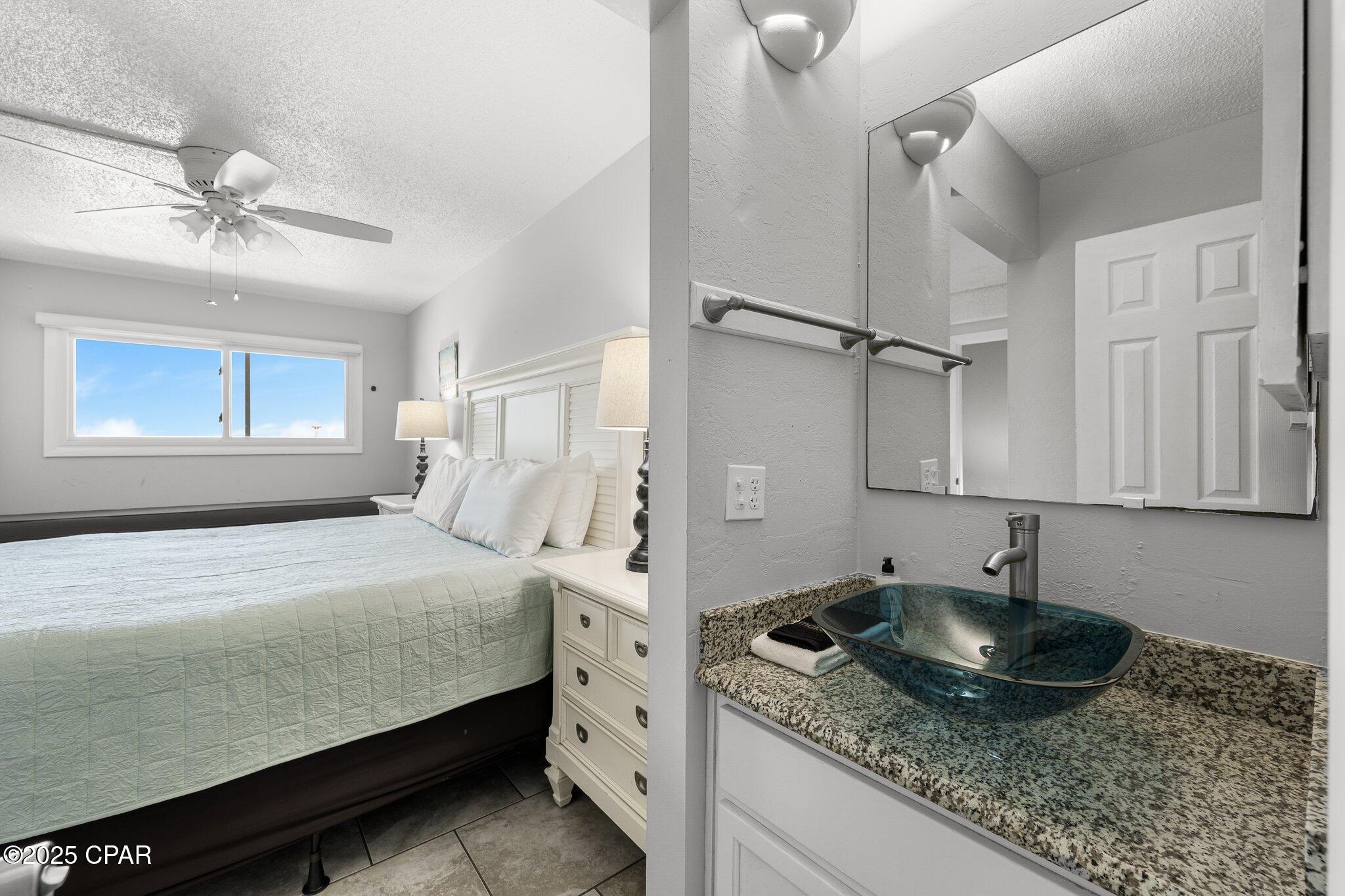 Image 15 For 8743 Thomas Drive 1105