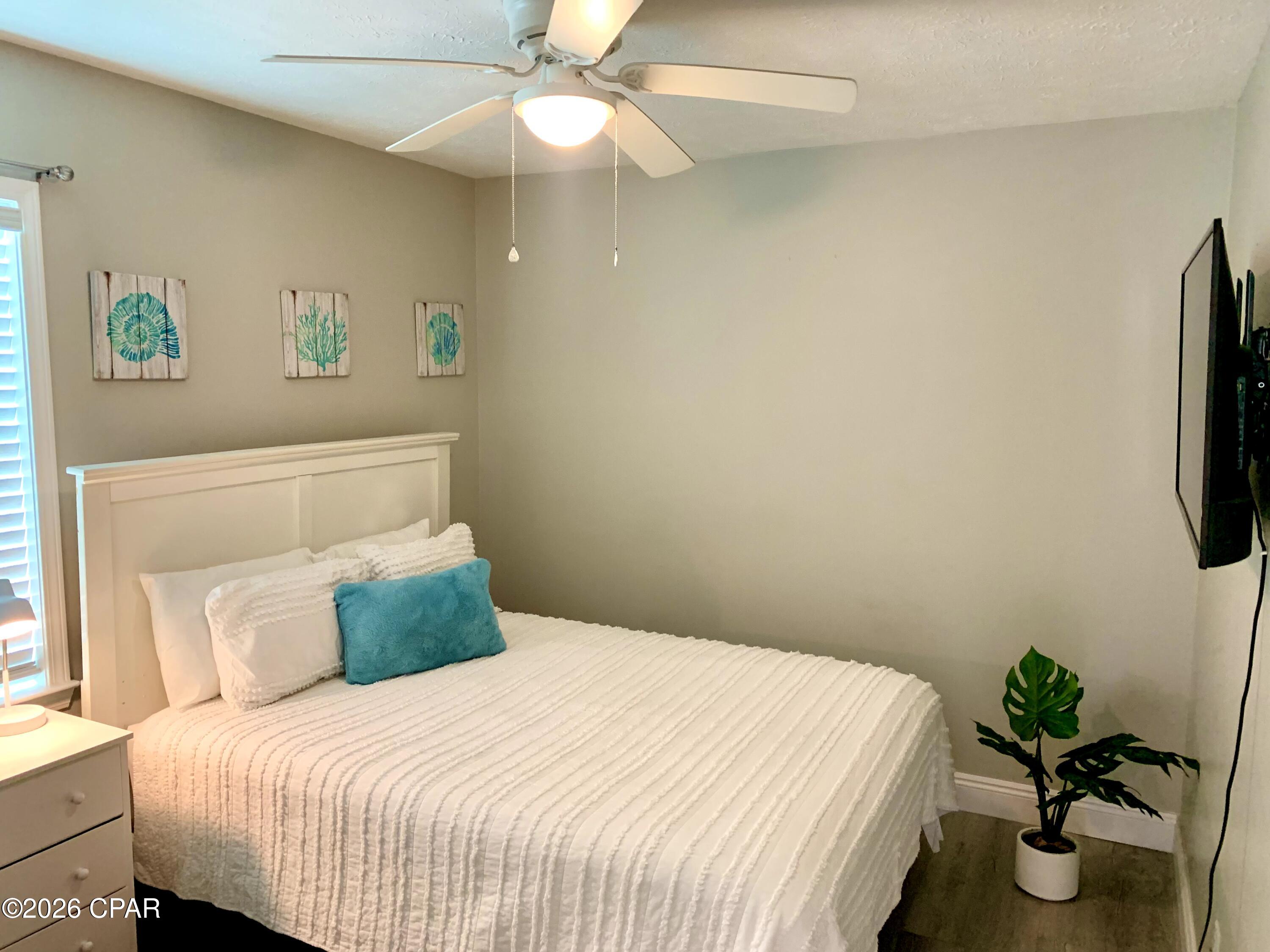 Image 19 For 5709 Beach Drive