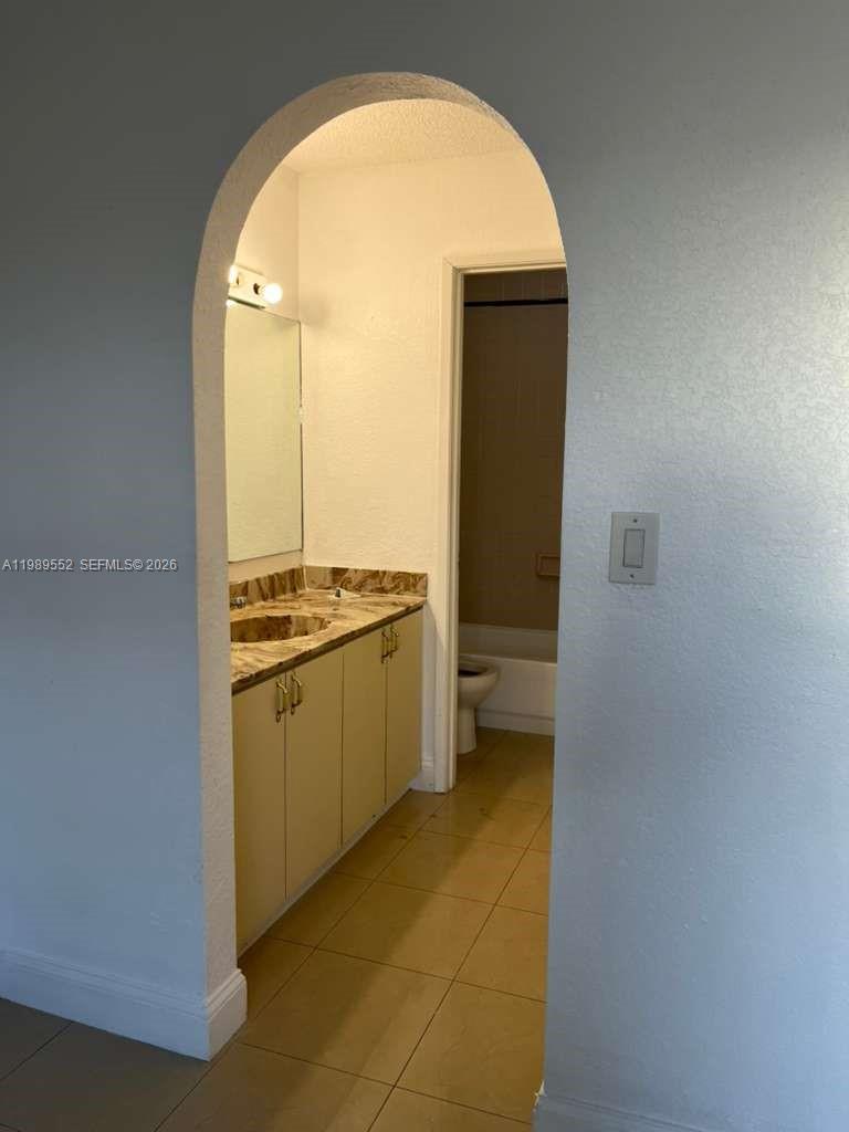 Property photo # 9