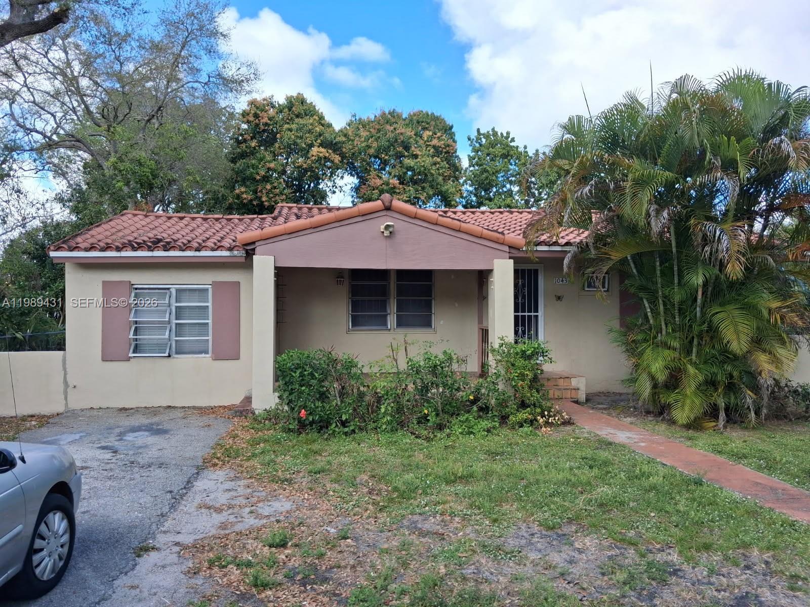 1043 114th St Unit , Biscayne Park, Florida 33161