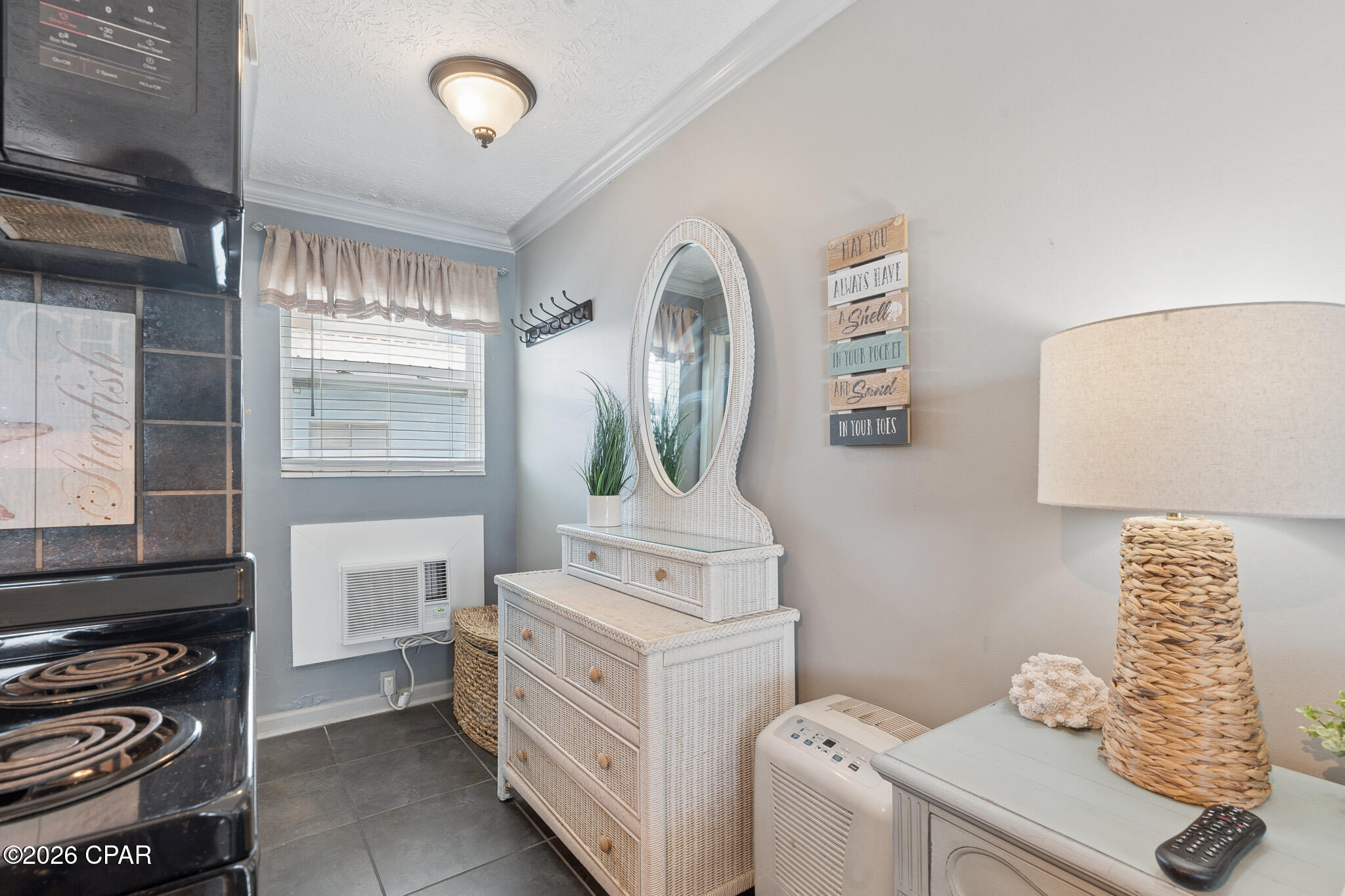 Image 8 For 8001 Surf Drive B7