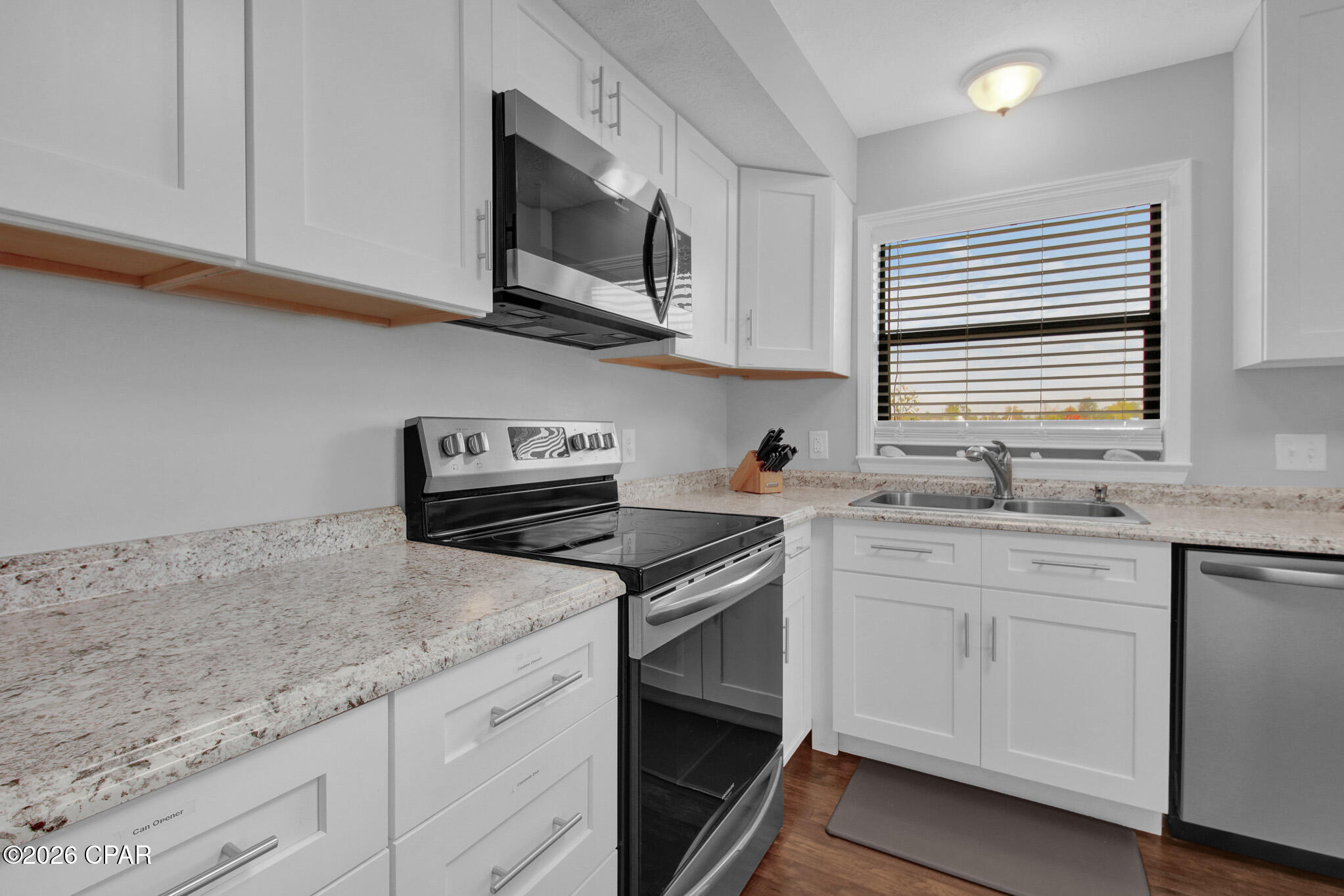 Image 32 For 6907 Hugh Drive