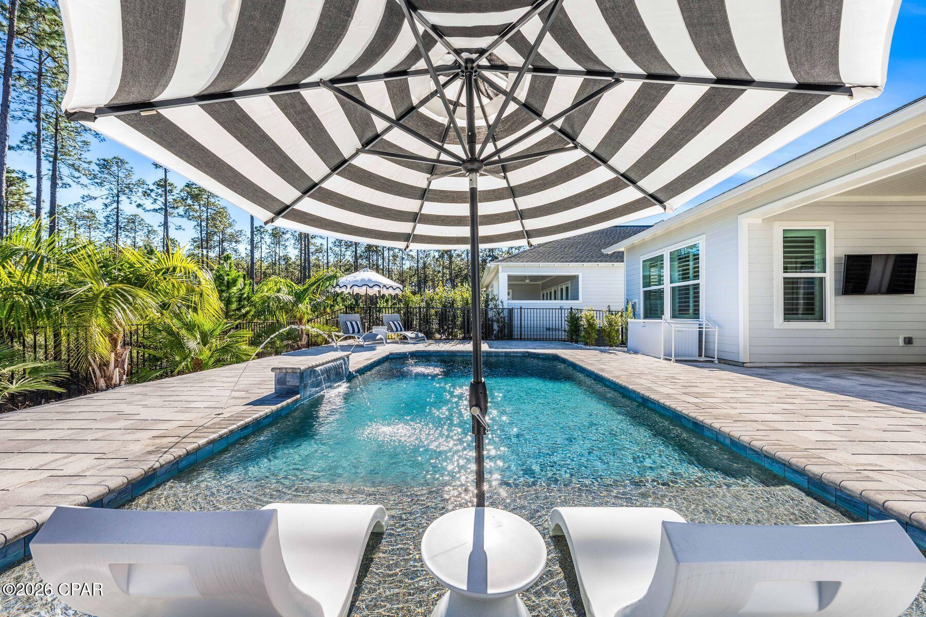 Image 5 For 246 Naturewalk Boulevard