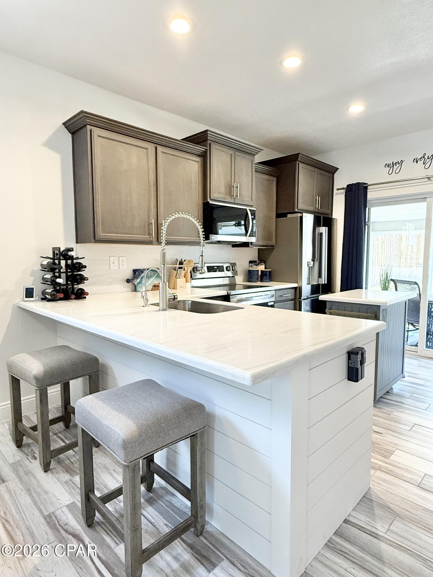 Image 14 For 153 Escanaba Avenue