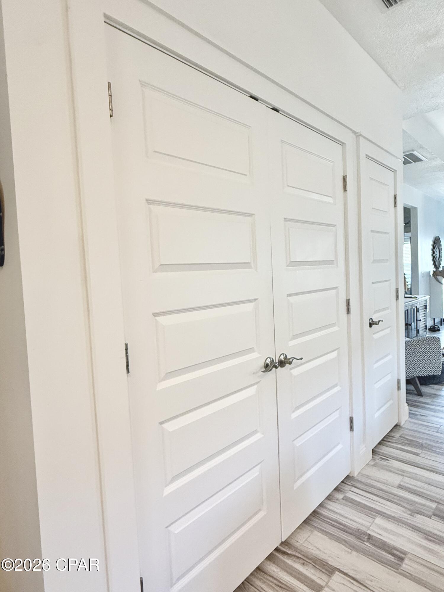 Image 20 For 153 Escanaba Avenue