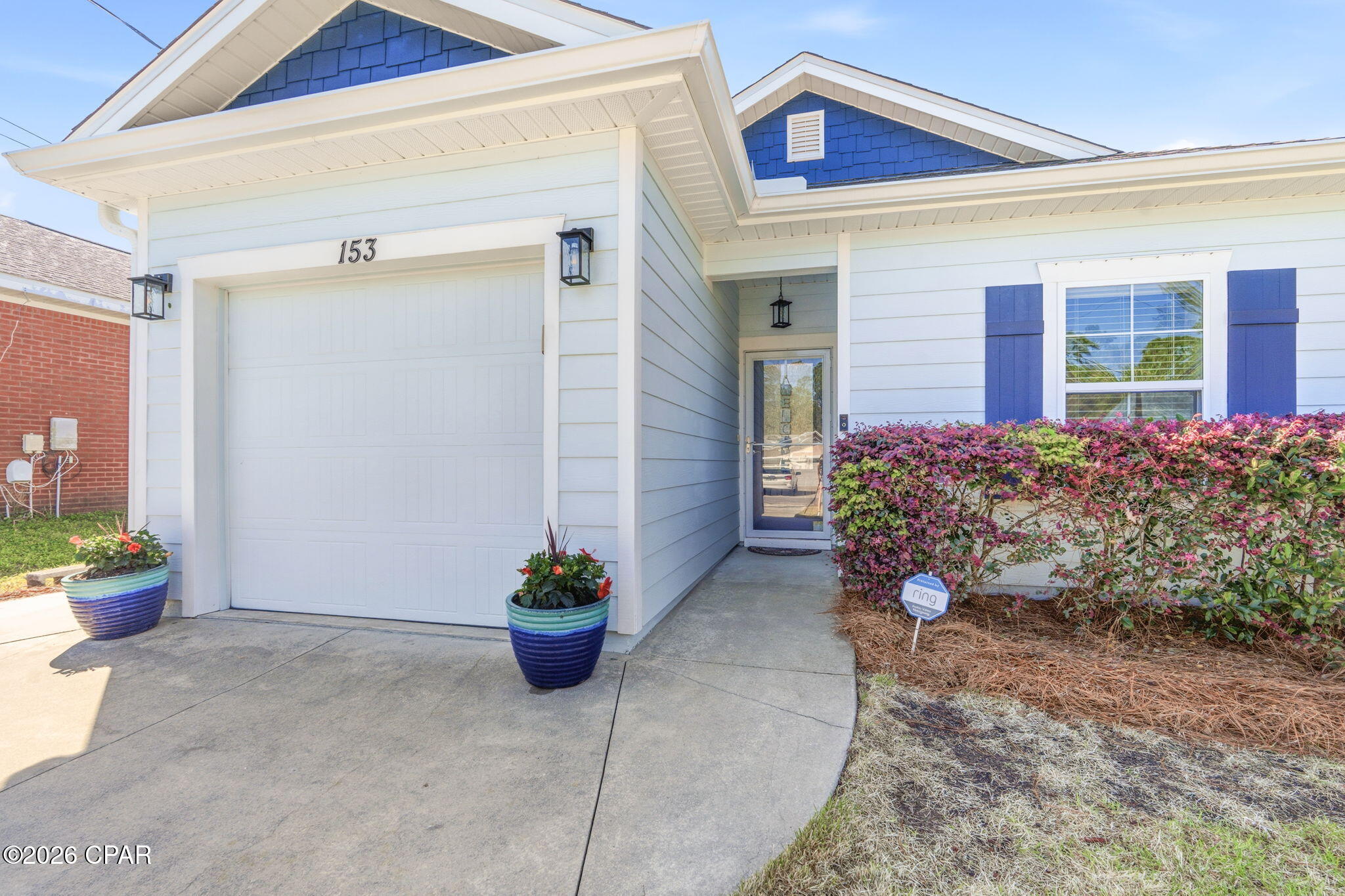 Image 3 For 153 Escanaba Avenue