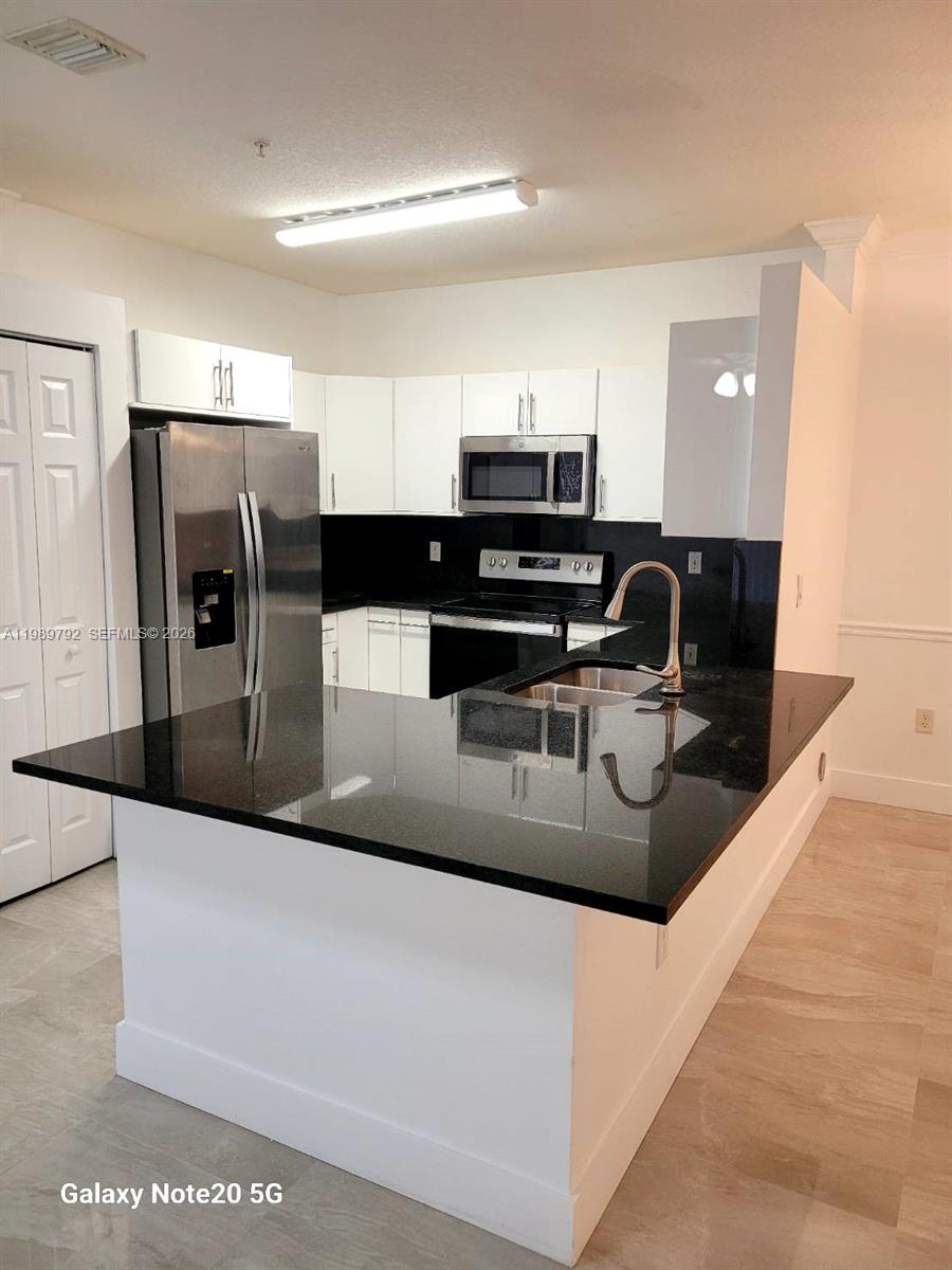 El-Ad Villaggio Condo Bld