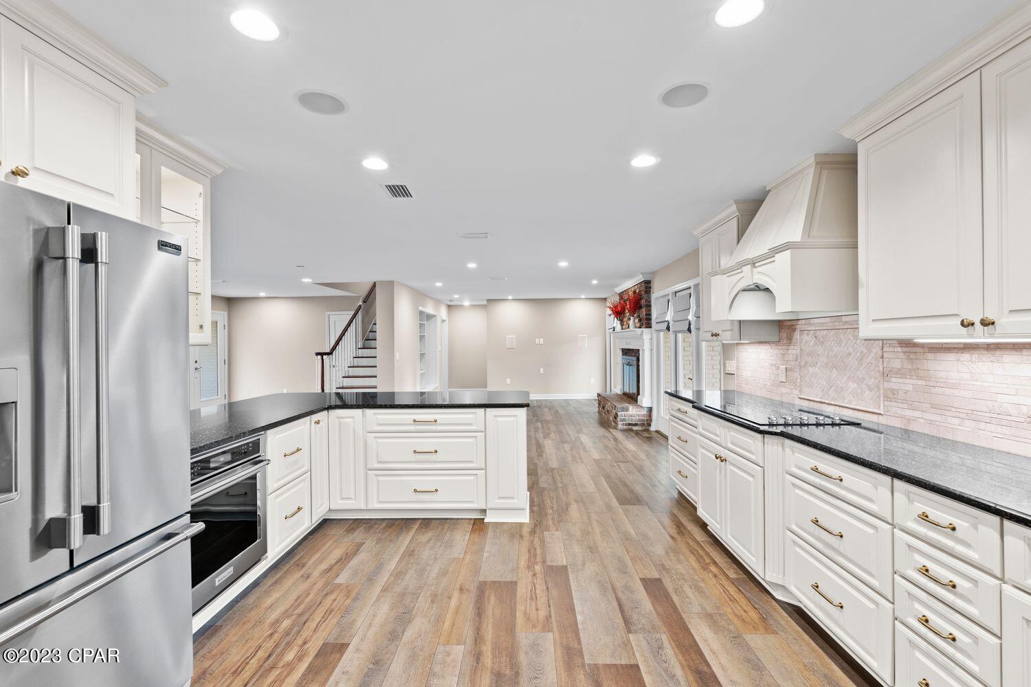 Image 19 For 200 Hollis Avenue