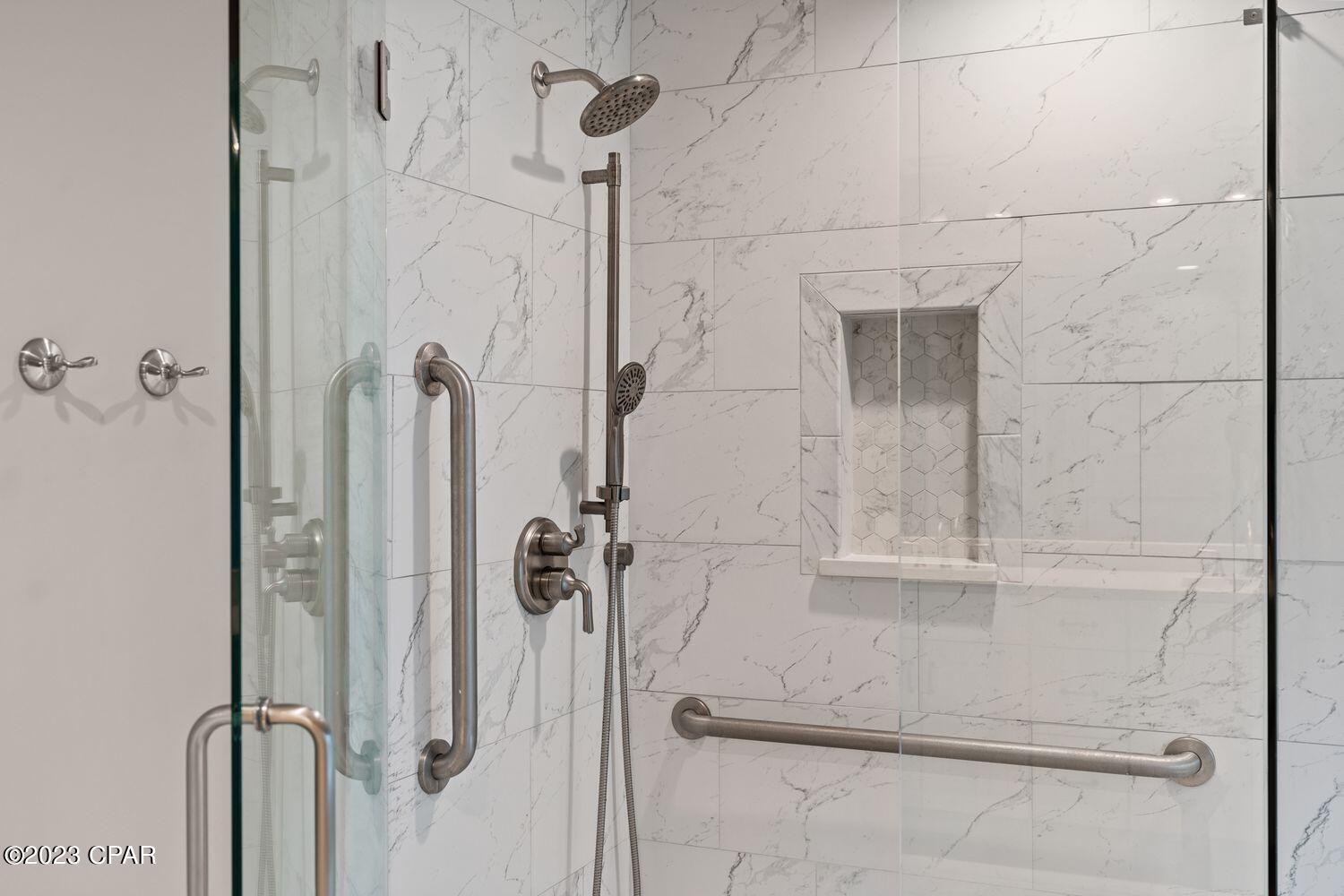 Image 44 For 200 Hollis Avenue