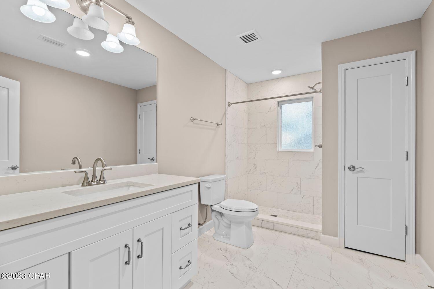 Image 48 For 200 Hollis Avenue